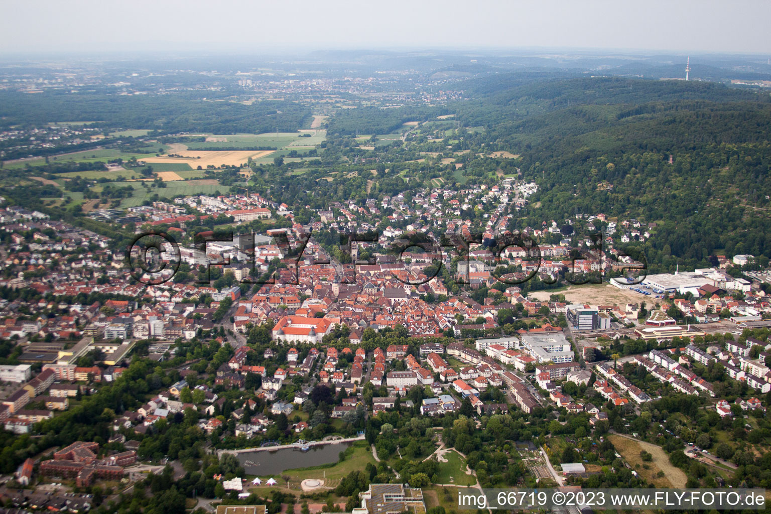 Ettlingen dans le département Bade-Wurtemberg, Allemagne hors des airs