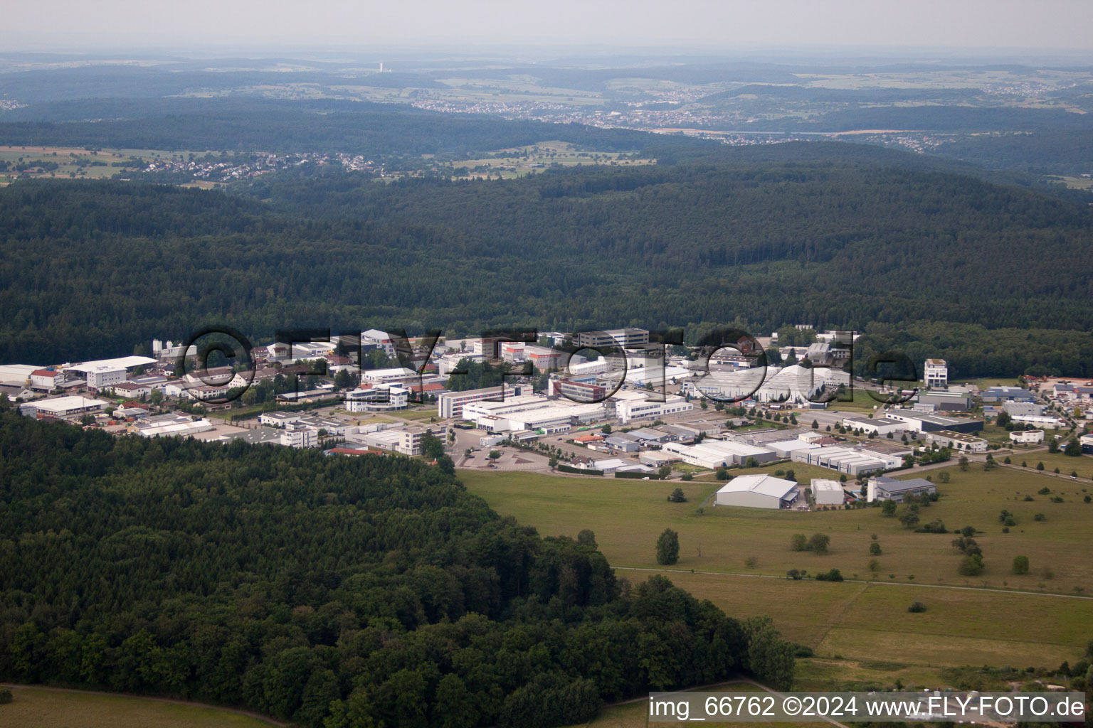 Vue aérienne de Quartier Im Stockmädle in Karlsbad dans le département Bade-Wurtemberg, Allemagne