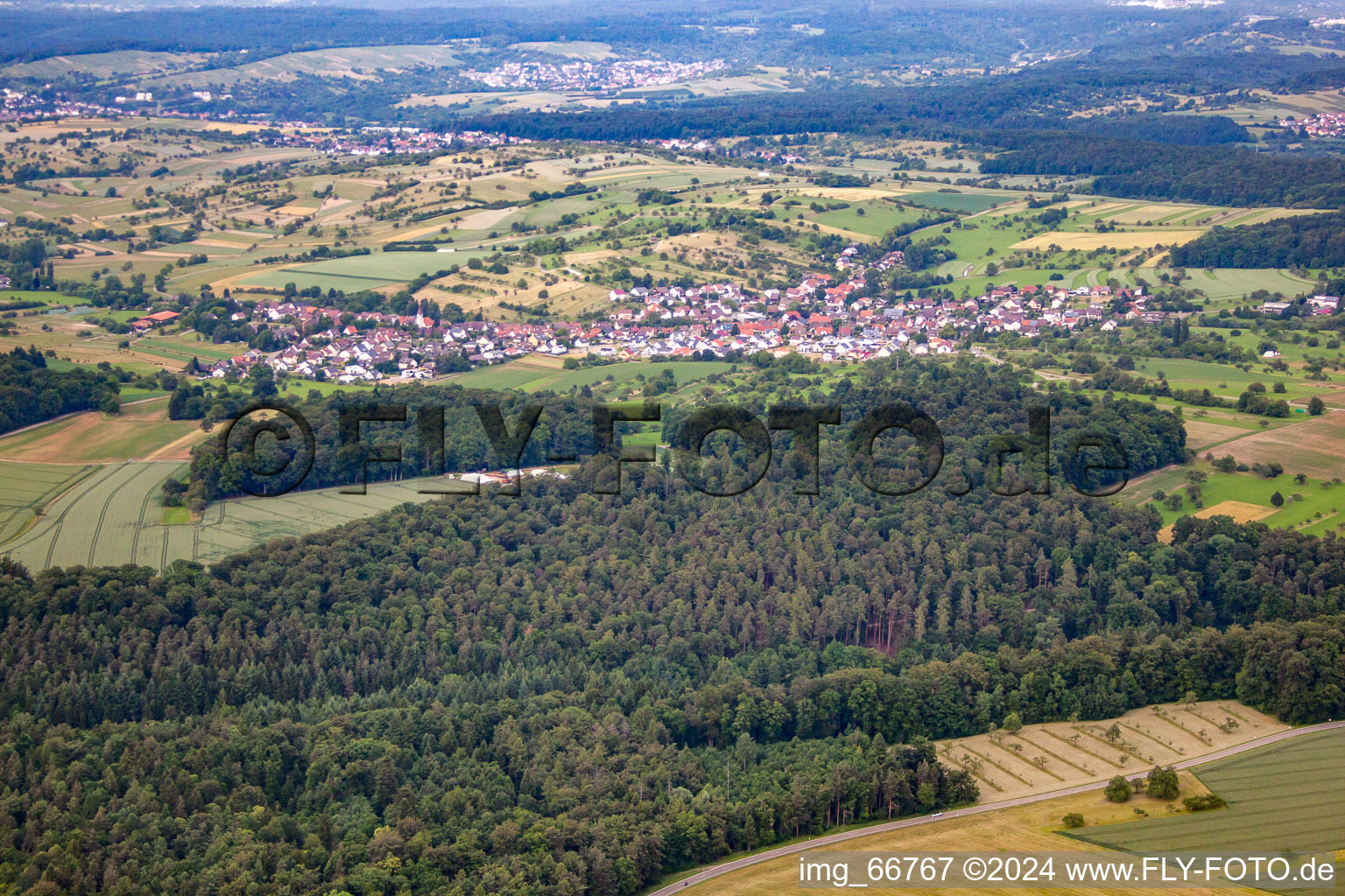 Quartier Ottenhausen in Straubenhardt dans le département Bade-Wurtemberg, Allemagne hors des airs