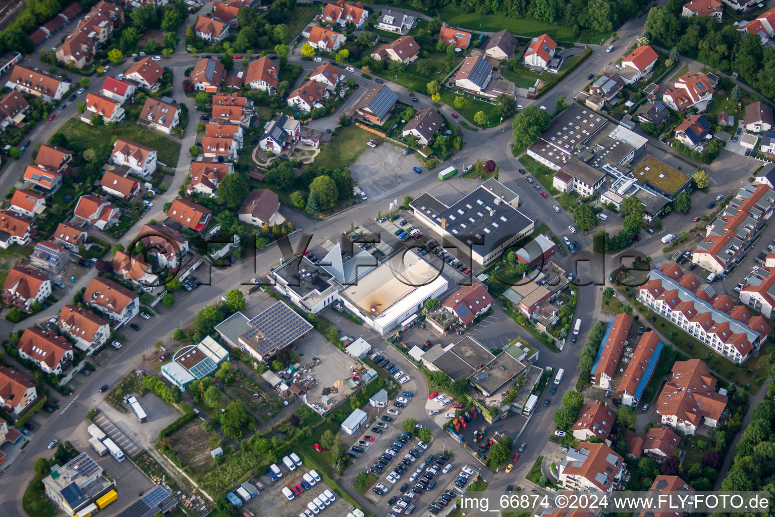 Vue aérienne de Concessionnaire automobile Weber à Herrenberg dans le département Bade-Wurtemberg, Allemagne