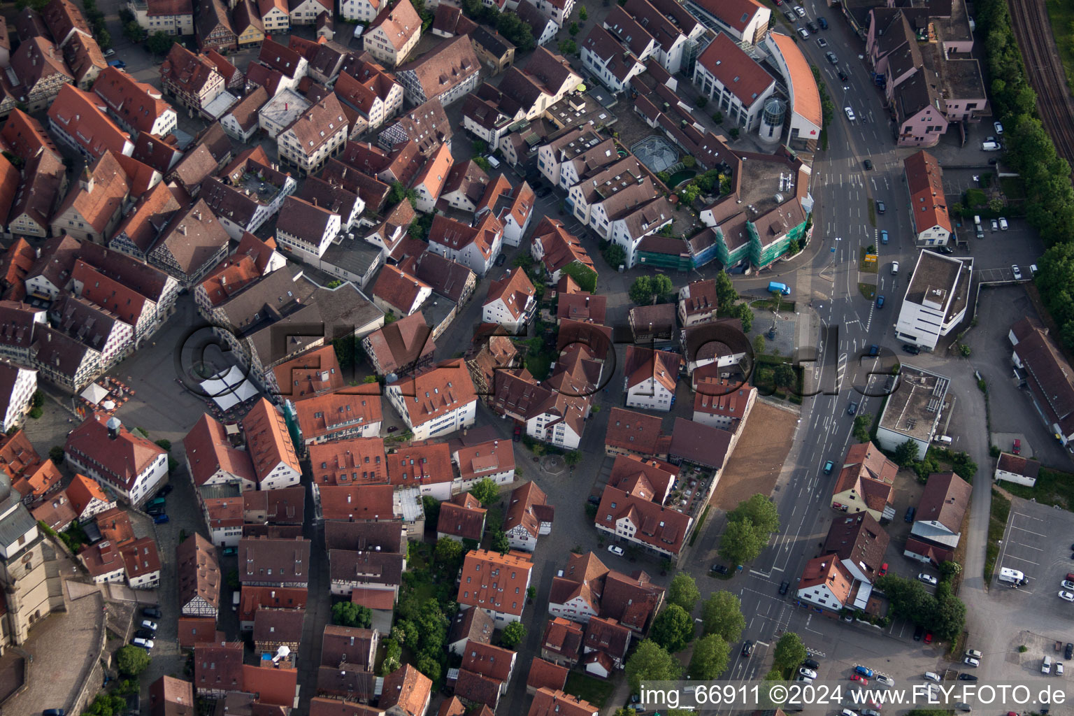 Vue aérienne de Badgasse du nord à Herrenberg dans le département Bade-Wurtemberg, Allemagne