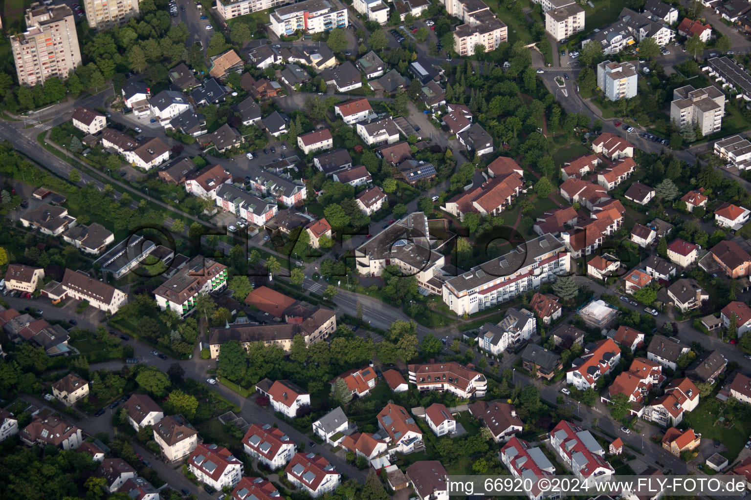 Vue aérienne de Centre pour seniors Wiedenhöfer Stift à Herrenberg dans le département Bade-Wurtemberg, Allemagne