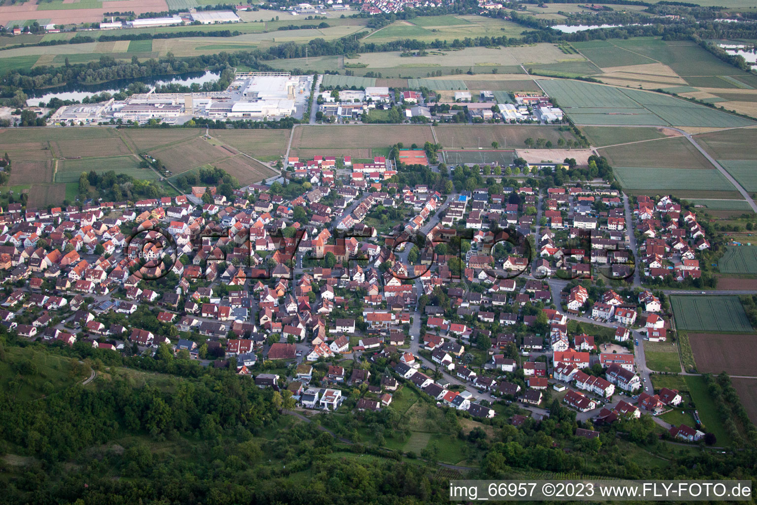 Hirschau dans le département Bade-Wurtemberg, Allemagne hors des airs