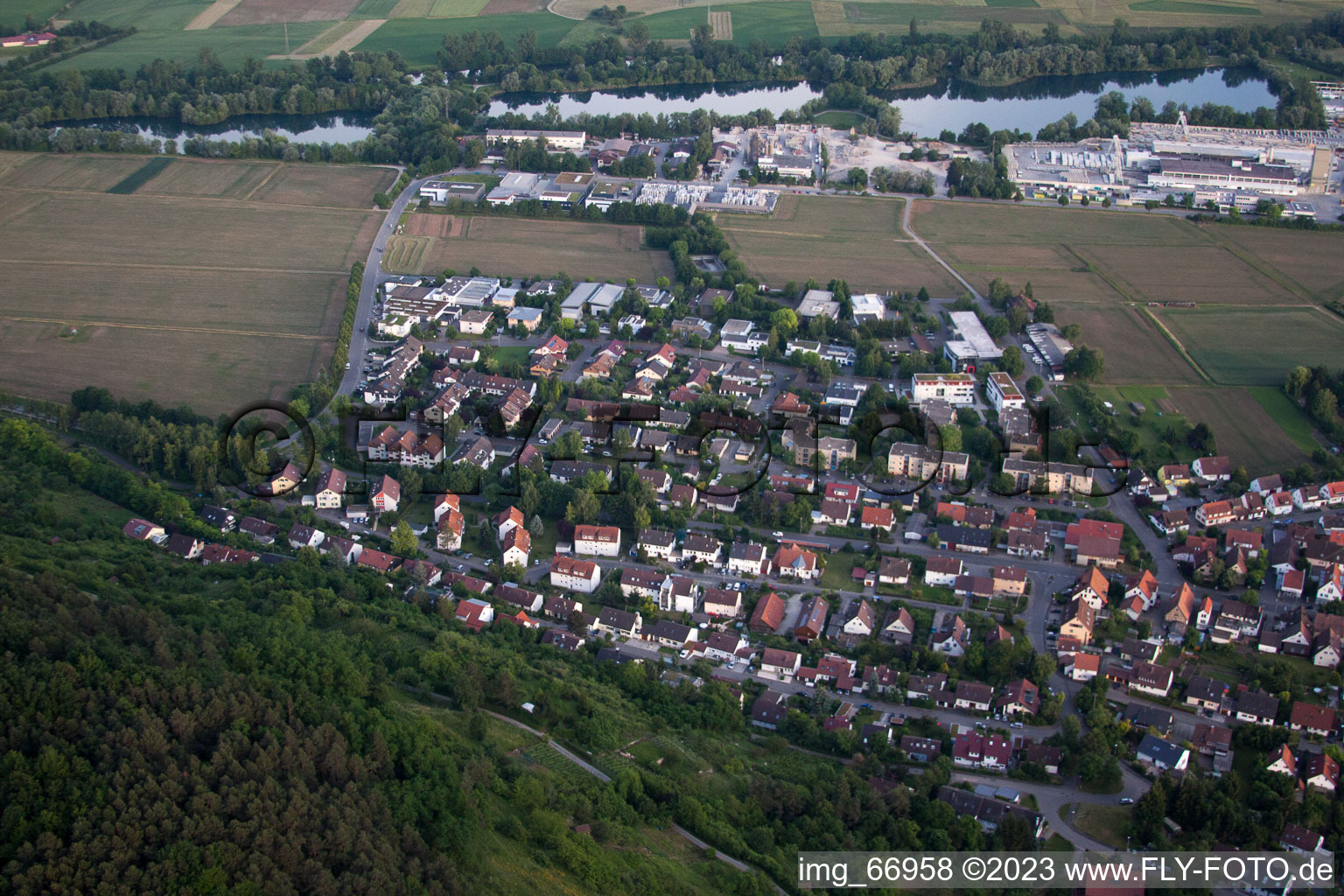 Hirschau dans le département Bade-Wurtemberg, Allemagne vue d'en haut