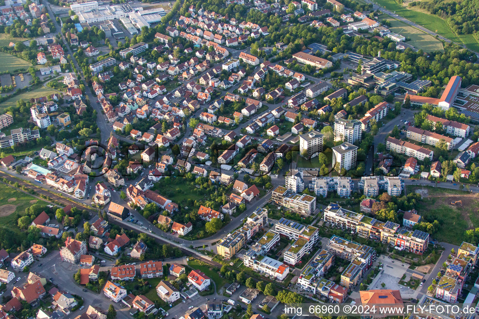 Vue aérienne de Quartier Derendingen in Tübingen dans le département Bade-Wurtemberg, Allemagne