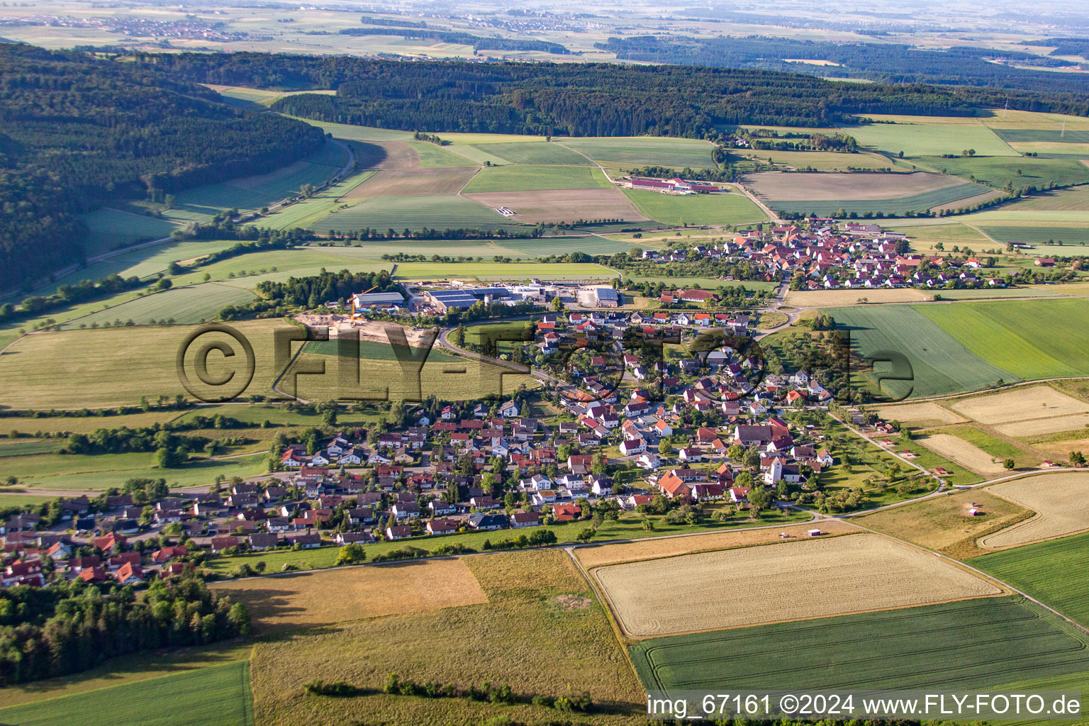 Vue aérienne de Quartier de Dietingen à Blaustein dans le département Bade-Wurtemberg, Allemagne