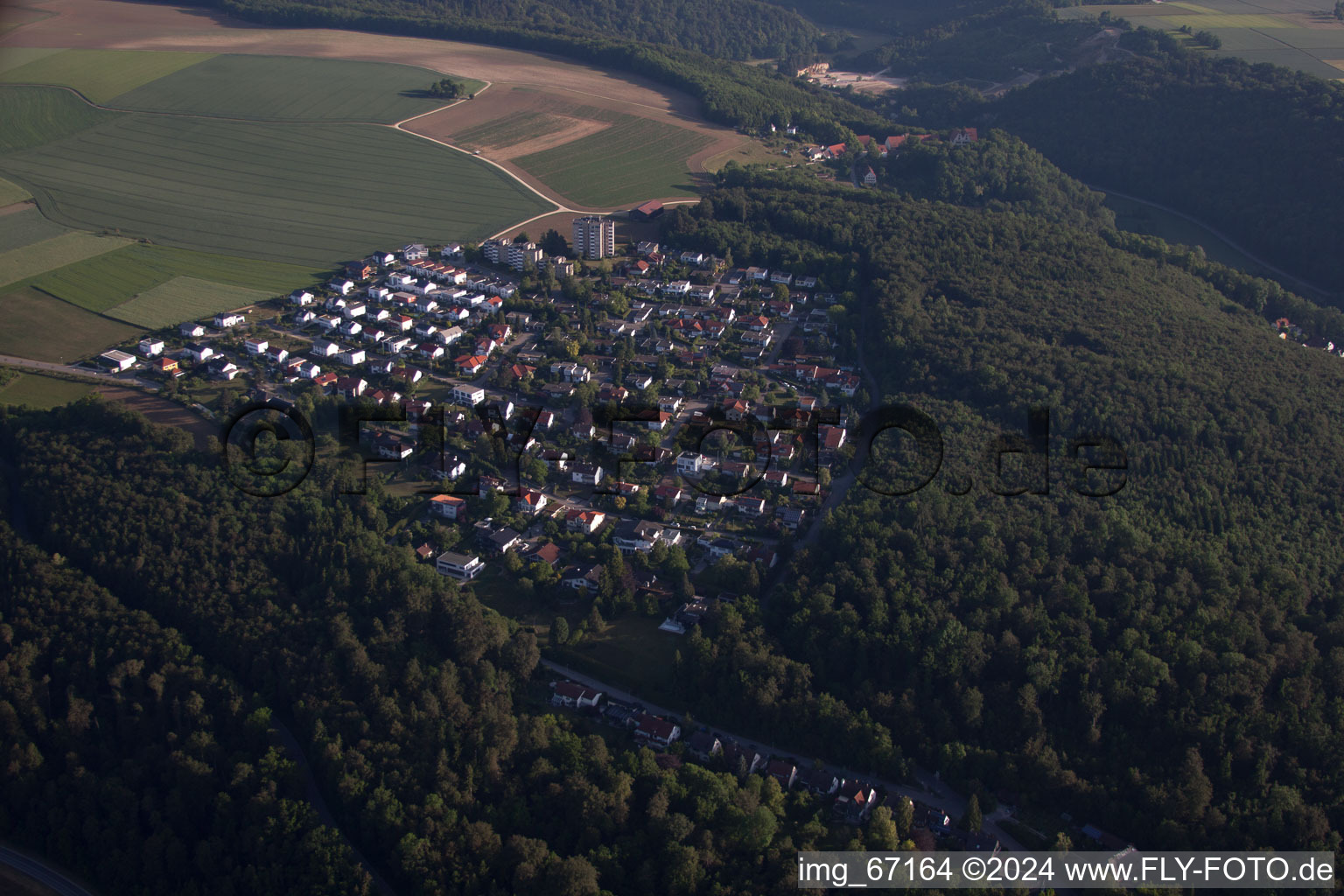 Vue aérienne de Arnegg dans le département Bade-Wurtemberg, Allemagne