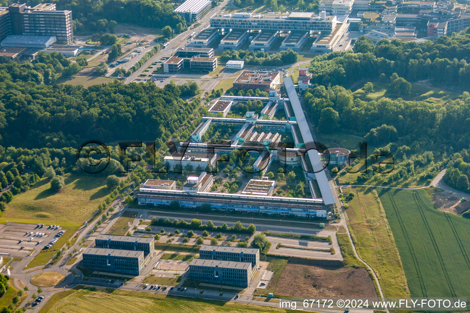 Vue aérienne de Université Ulm : Institut de psychologie et de pédagogie à le quartier Eselsberg in Ulm dans le département Bade-Wurtemberg, Allemagne