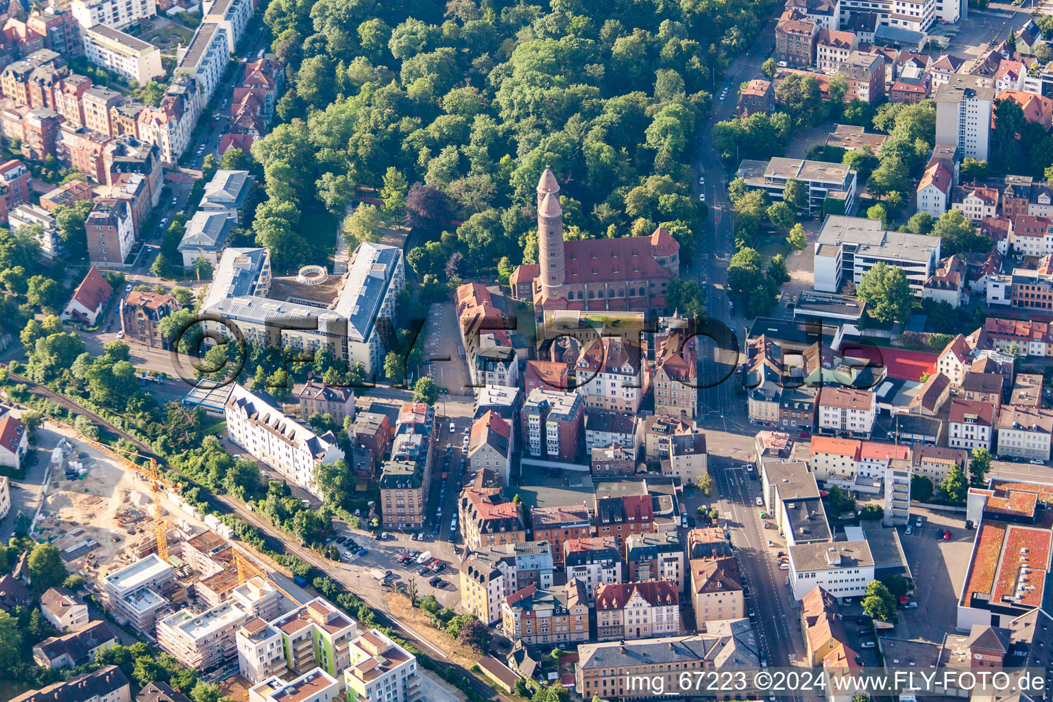 Vue aérienne de L'église de Paul à le quartier Mitte in Ulm dans le département Bade-Wurtemberg, Allemagne