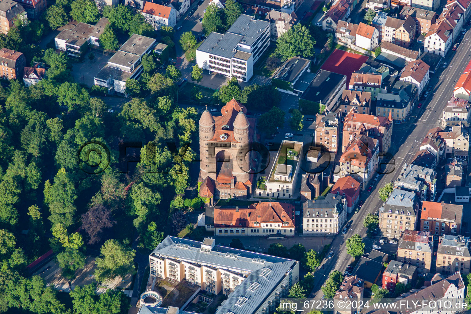 Vue aérienne de L'église de Paul à le quartier Mitte in Ulm dans le département Bade-Wurtemberg, Allemagne