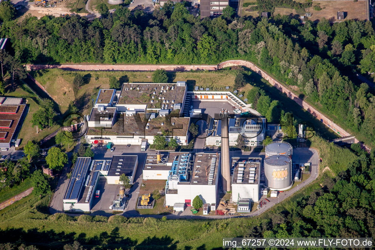 Vue aérienne de Zone universitaire du campus de l'usine principale de Fort Oberer Eselsberg (usine XXXVI) à le quartier Eselsberg in Ulm dans le département Bade-Wurtemberg, Allemagne