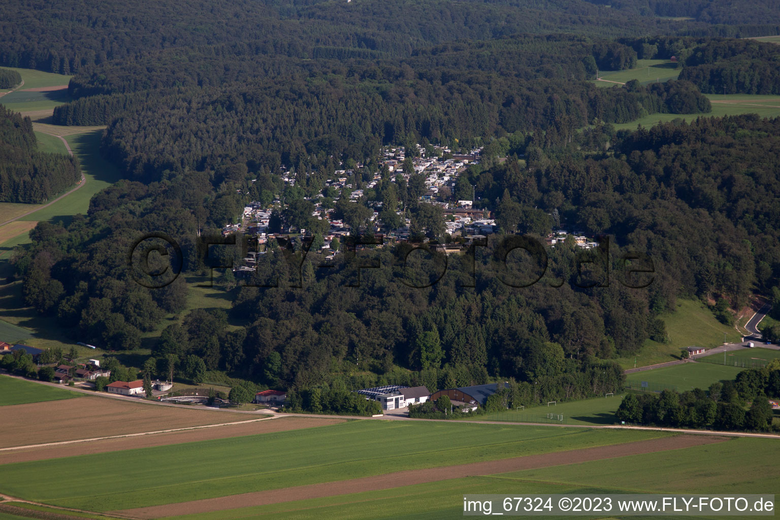 Vue aérienne de Camping Albe à Westerheim dans le département Bade-Wurtemberg, Allemagne