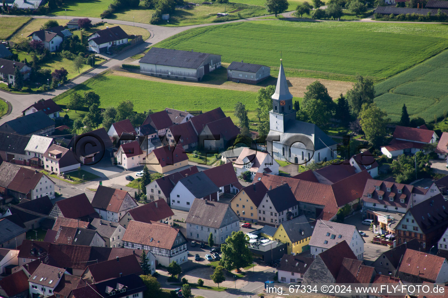 Vue aérienne de Saint-Gall à le quartier Feldstetten in Laichingen dans le département Bade-Wurtemberg, Allemagne