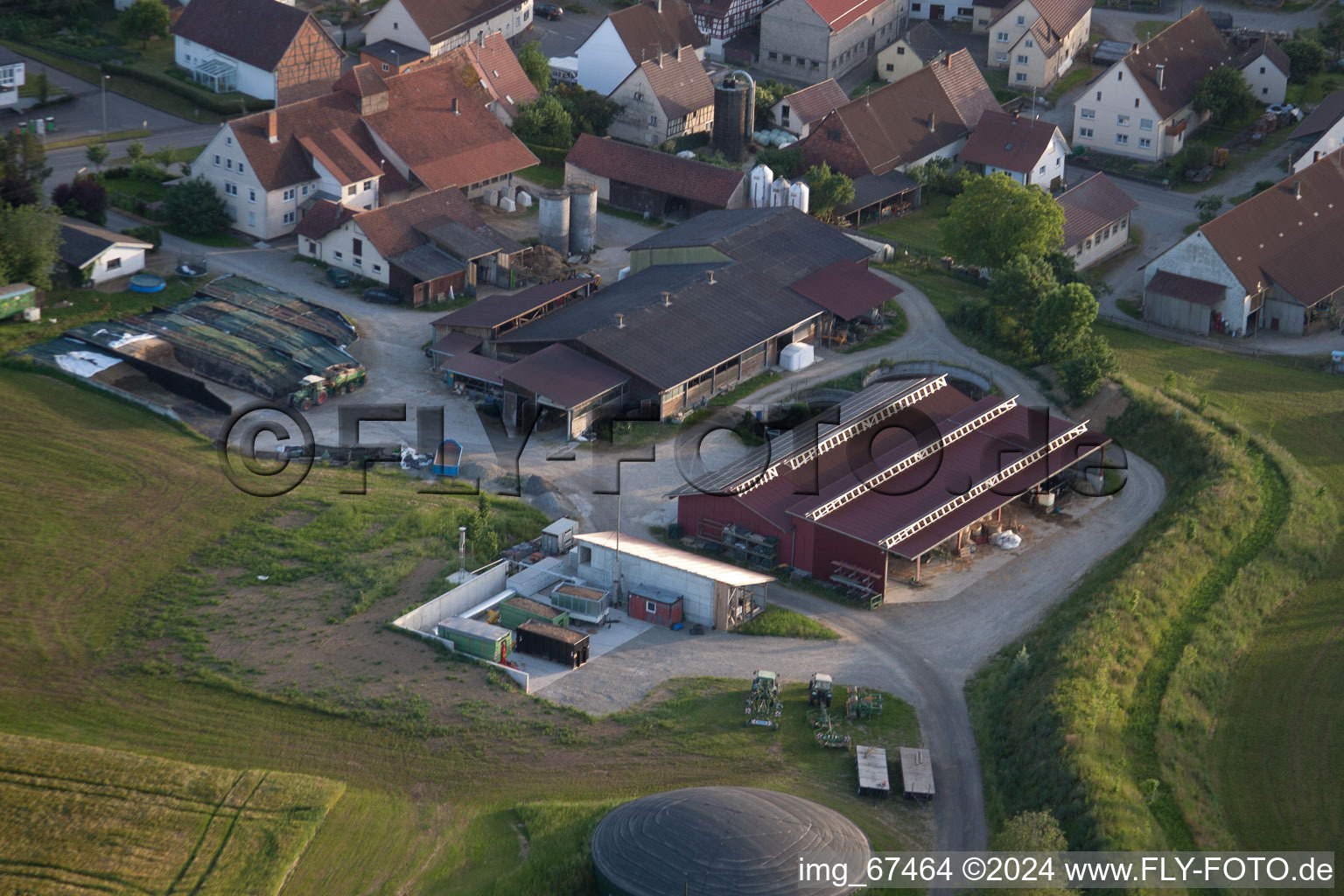 Vue aérienne de Tiefenbach dans le département Bade-Wurtemberg, Allemagne