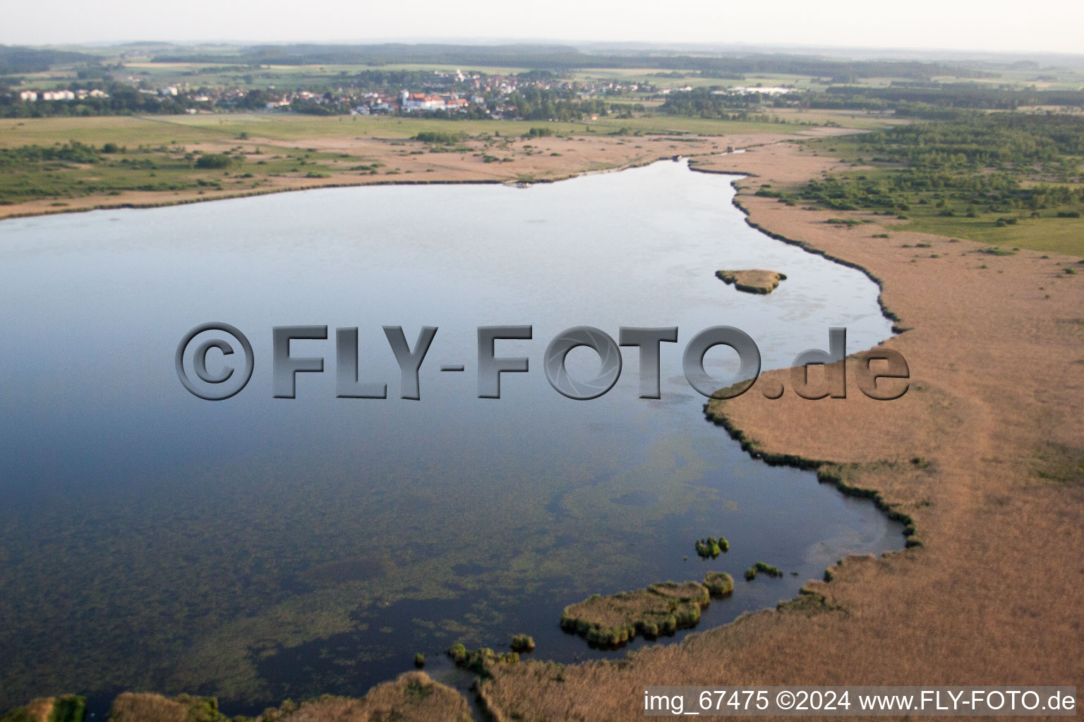 Alleshausen dans le département Bade-Wurtemberg, Allemagne vue d'en haut