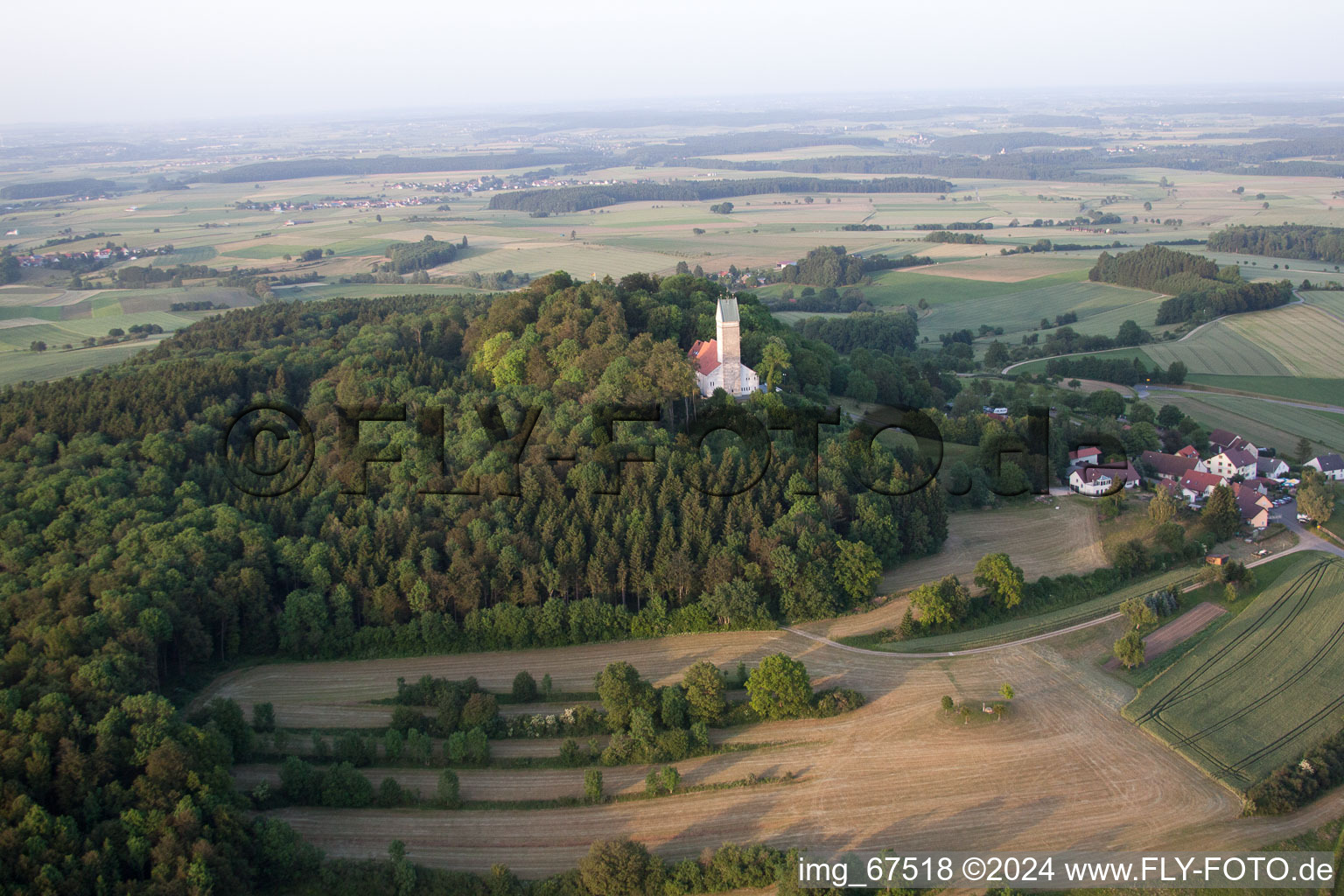 Vue aérienne de Uttenweiler dans le département Bade-Wurtemberg, Allemagne