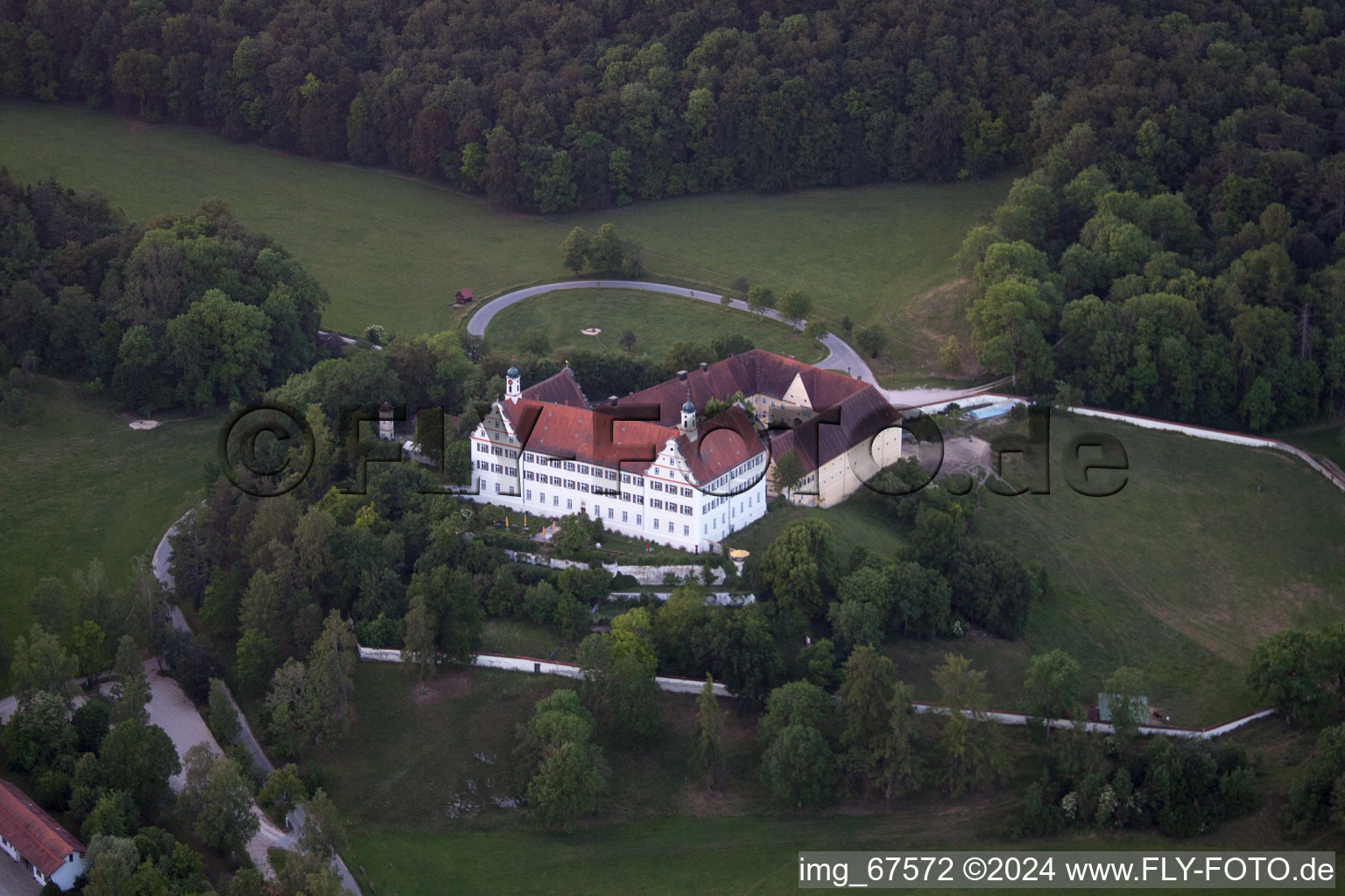 Vue aérienne de Kirchen dans le département Bade-Wurtemberg, Allemagne