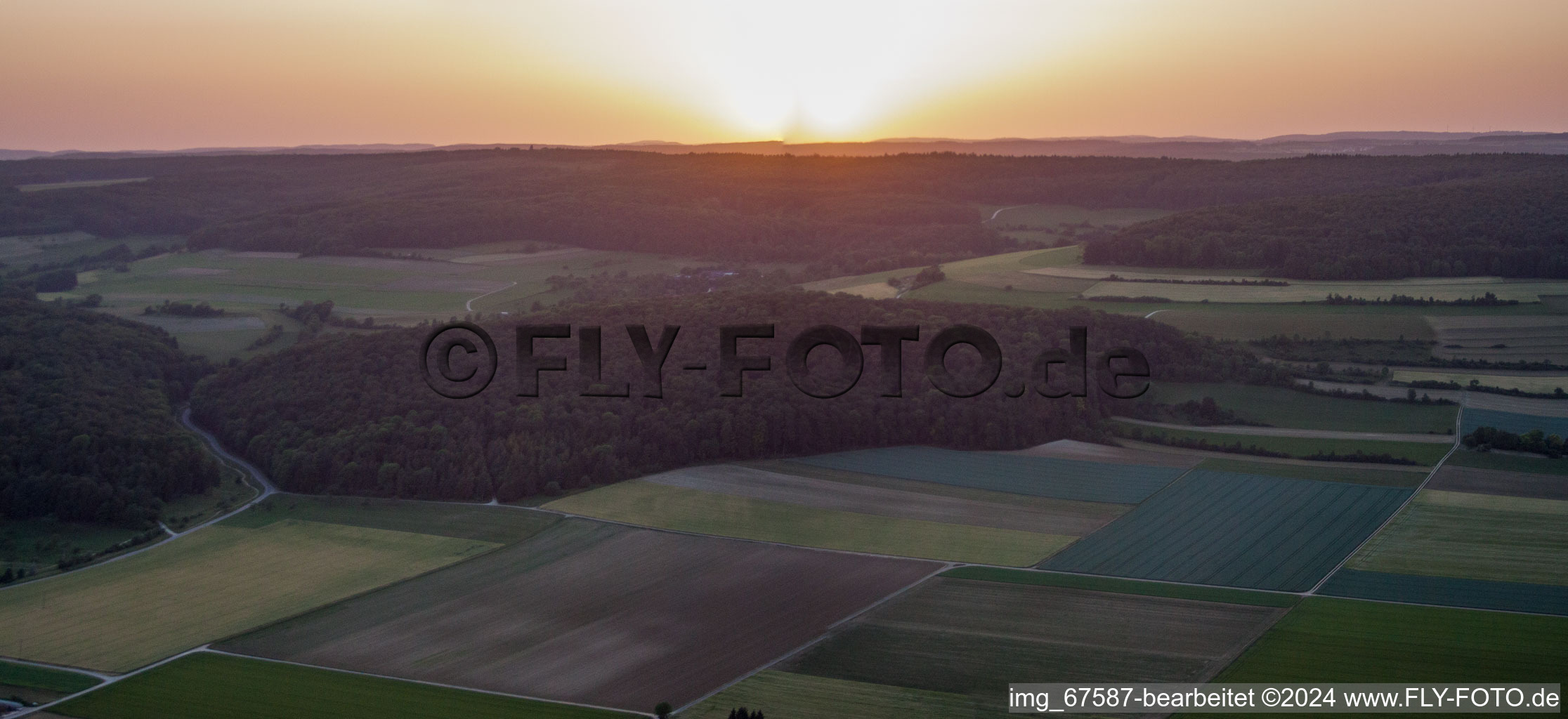 Vue d'oiseau de Schlechtenfeld dans le département Bade-Wurtemberg, Allemagne