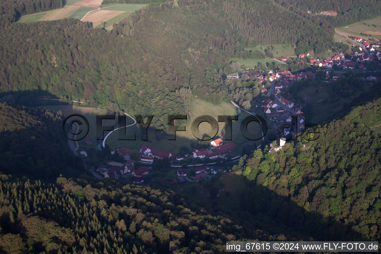 Vue aérienne de Bichishausen dans le département Bade-Wurtemberg, Allemagne