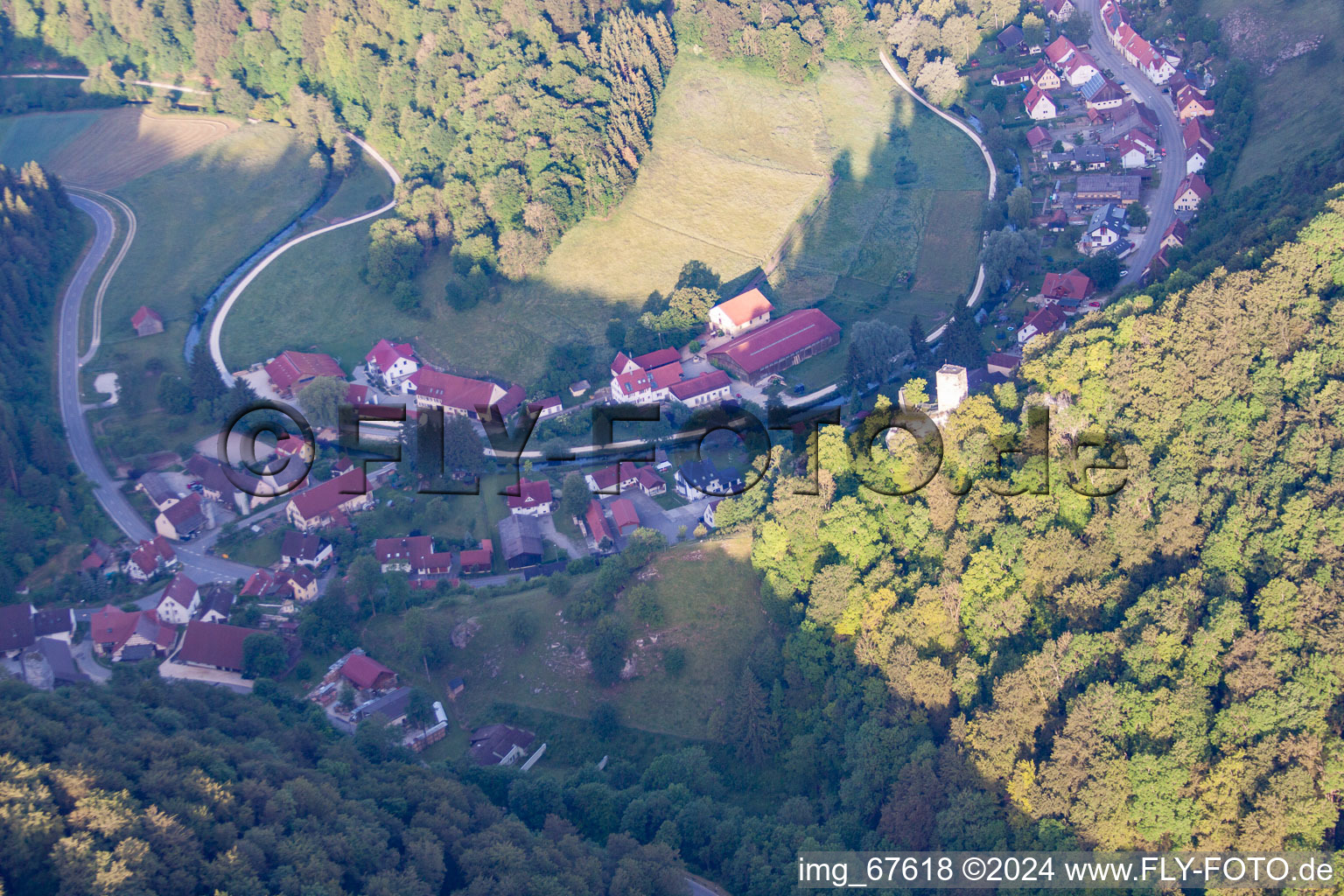 Vue aérienne de Sous le sac de farine à le quartier Hundersingen in Münsingen dans le département Bade-Wurtemberg, Allemagne