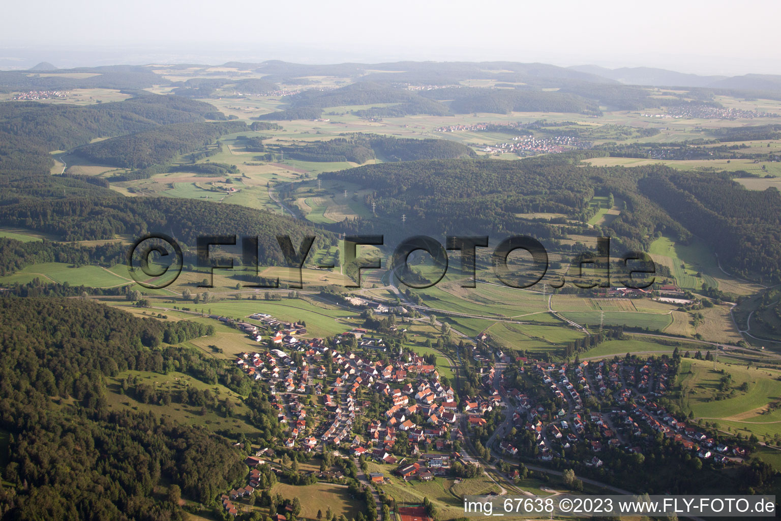 Photographie aérienne de Champs agricoles et surfaces utilisables à Gomadingen dans le département Bade-Wurtemberg, Allemagne