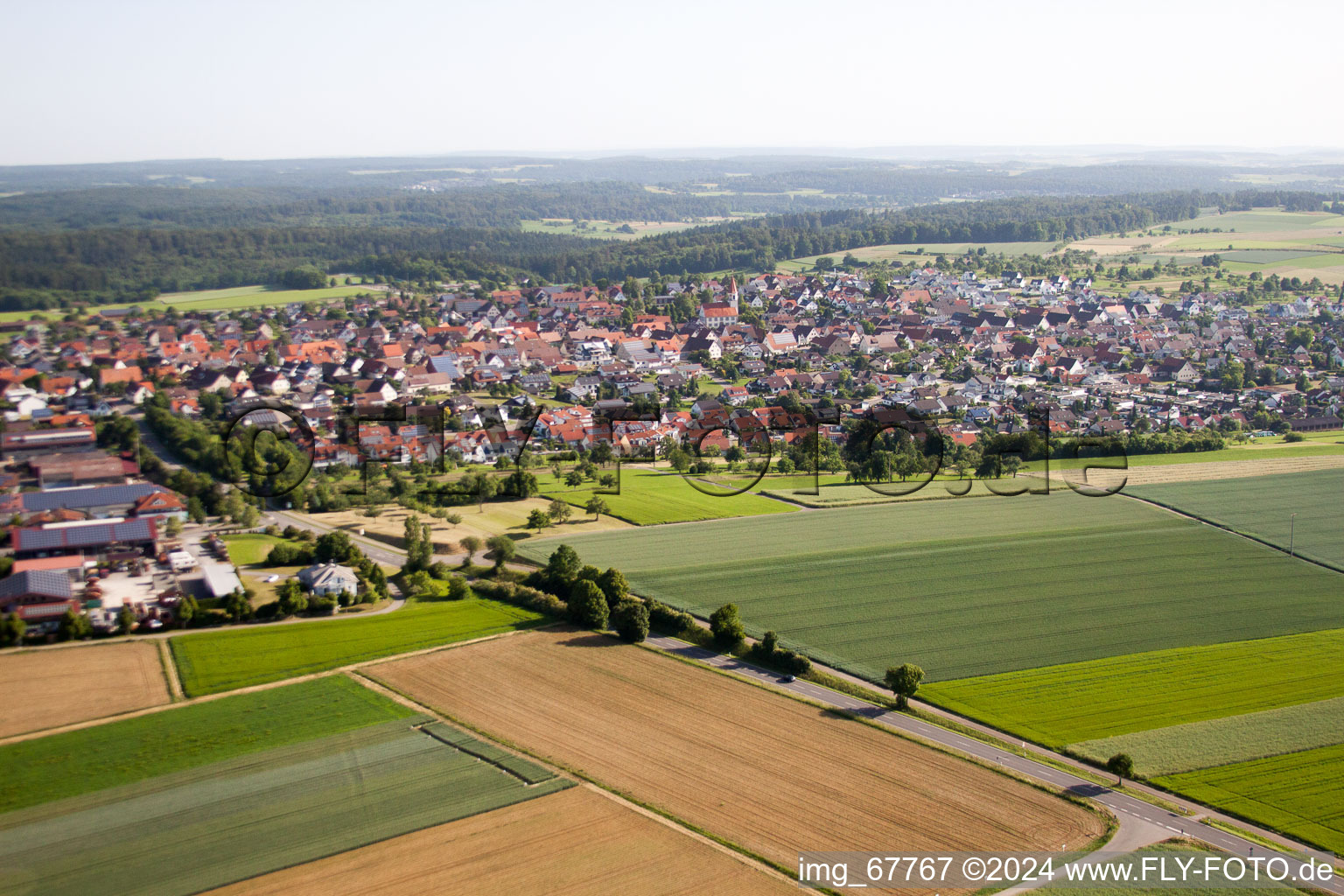 Vue oblique de Deckenpfronn dans le département Bade-Wurtemberg, Allemagne