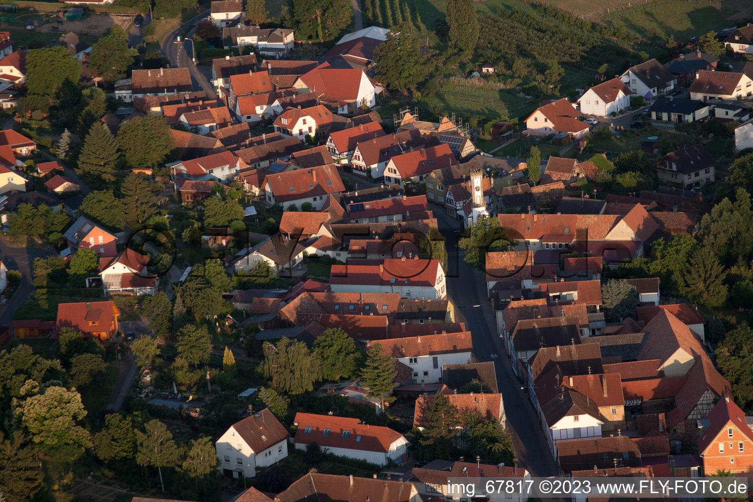 Oberhausen dans le département Rhénanie-Palatinat, Allemagne vue d'en haut