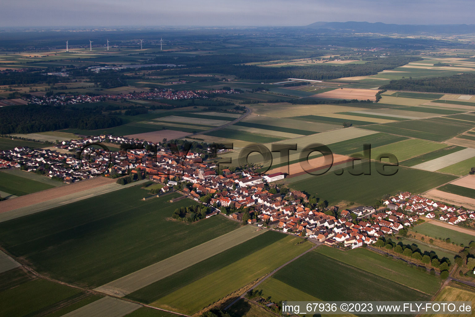 Vue oblique de Quartier Hayna in Herxheim bei Landau/Pfalz dans le département Rhénanie-Palatinat, Allemagne