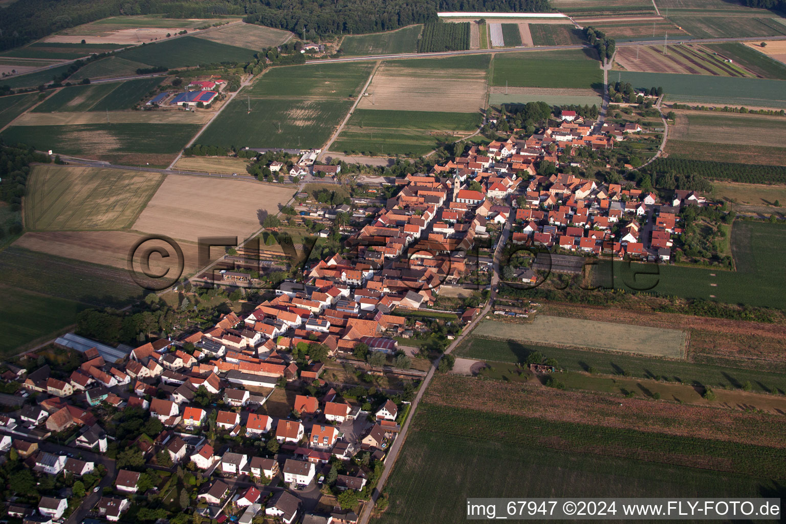 Erlenbach bei Kandel dans le département Rhénanie-Palatinat, Allemagne vue du ciel