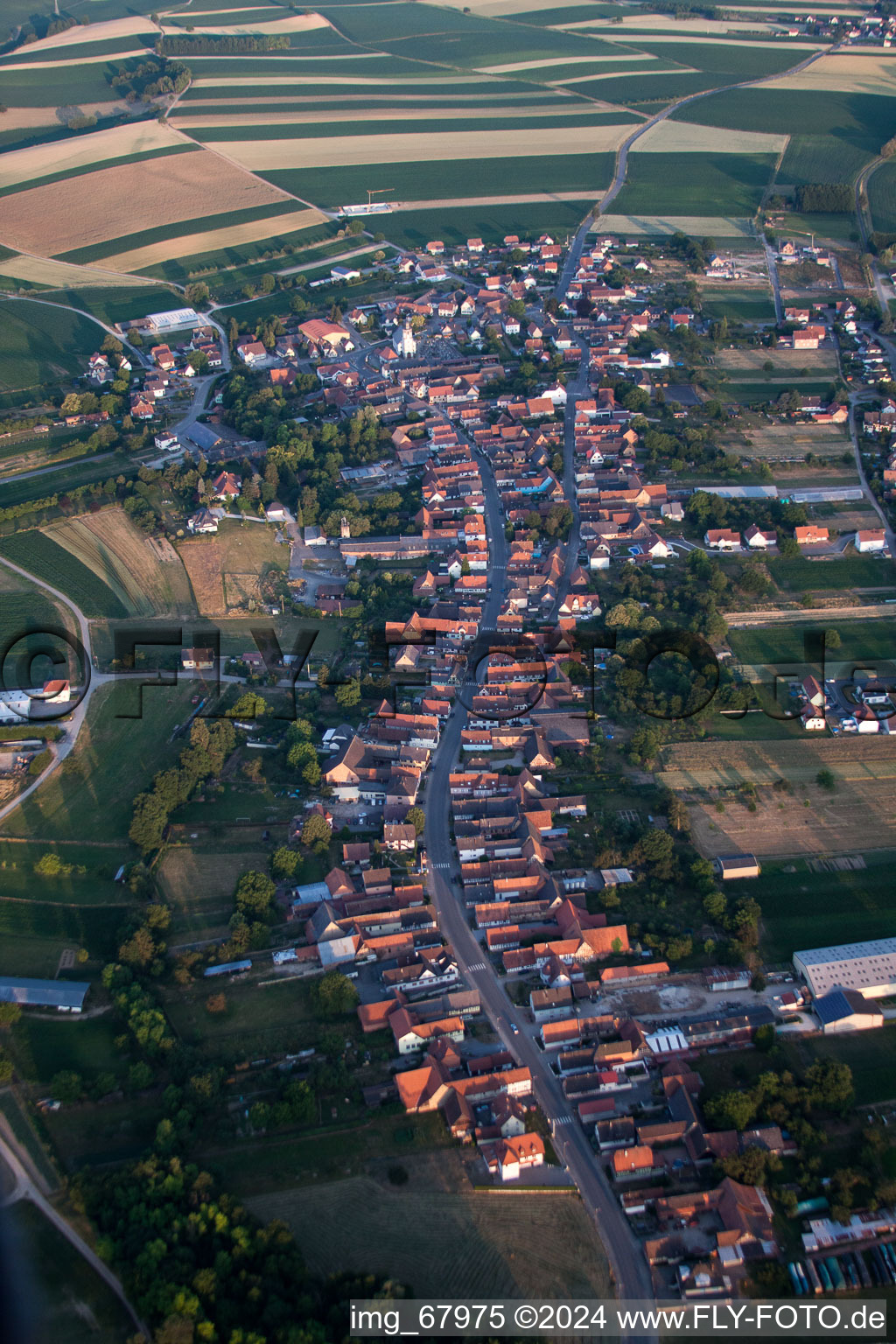 Niederlauterbach dans le département Bas Rhin, France d'en haut