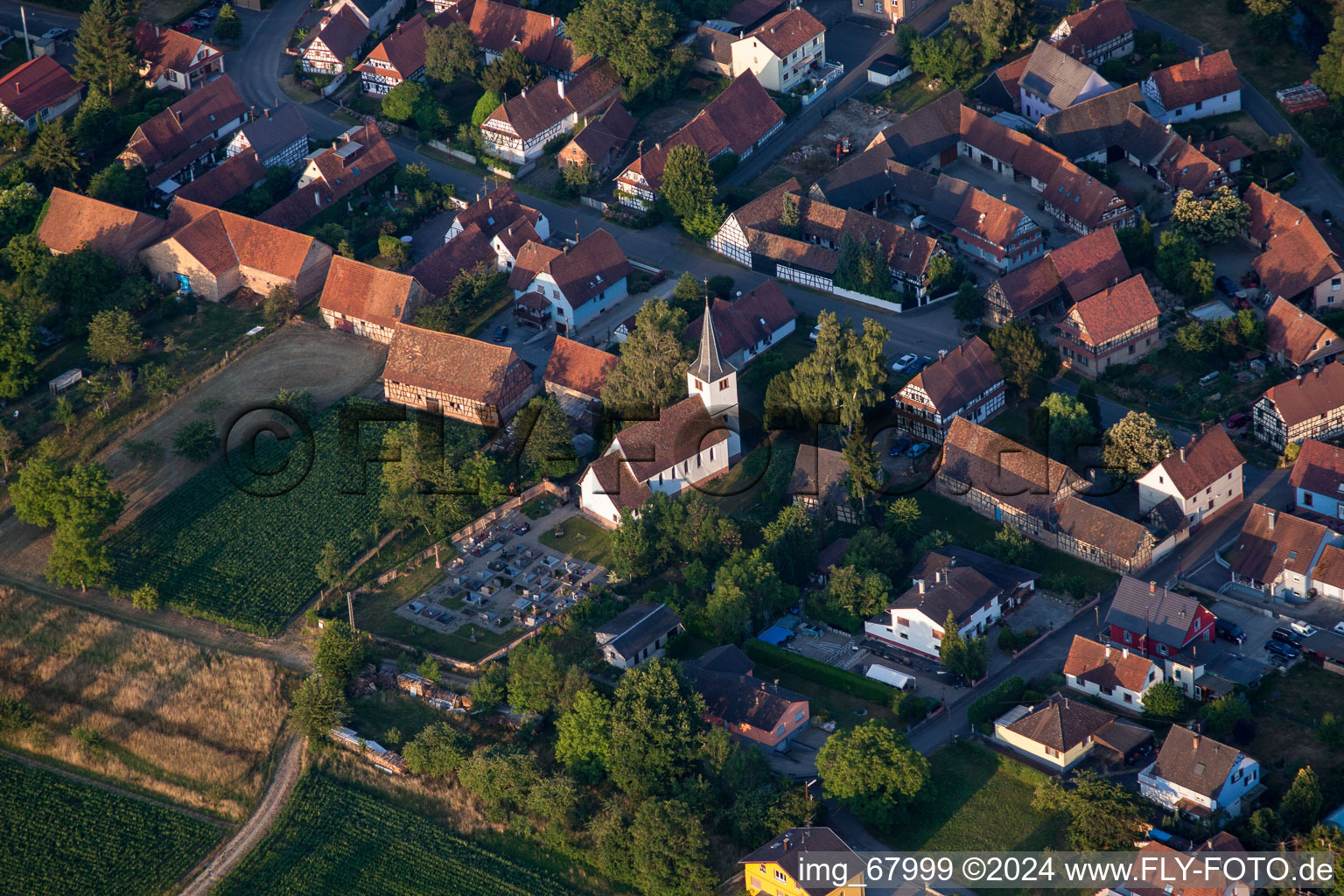 Vue d'oiseau de Kauffenheim dans le département Bas Rhin, France