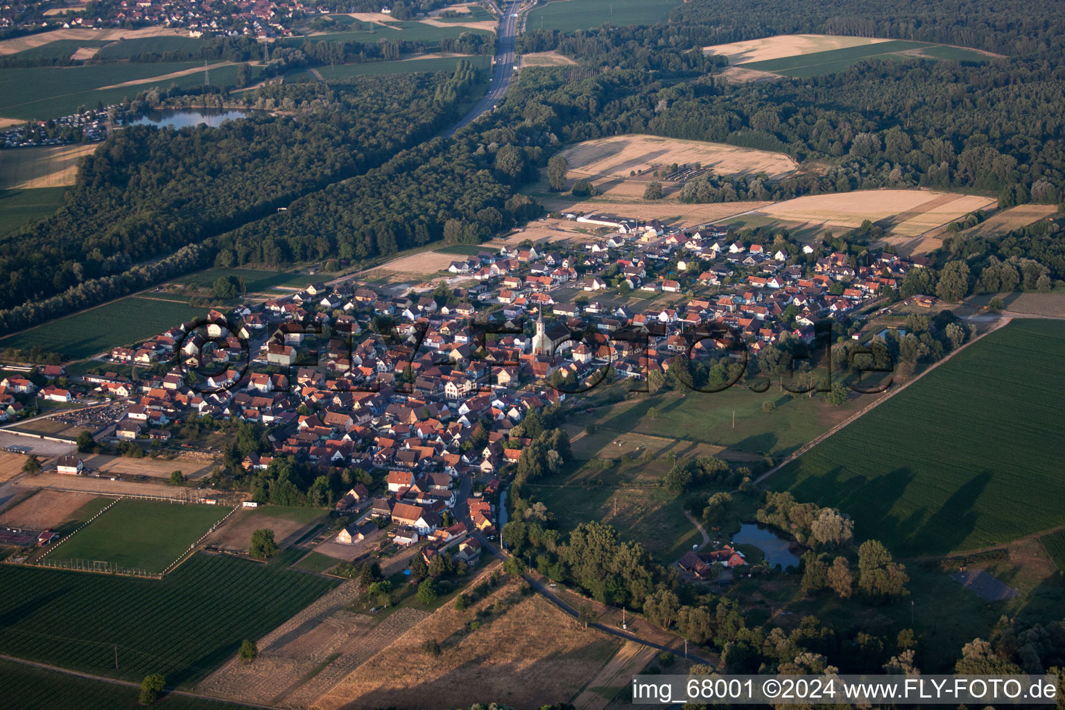 Leutenheim dans le département Bas Rhin, France d'en haut