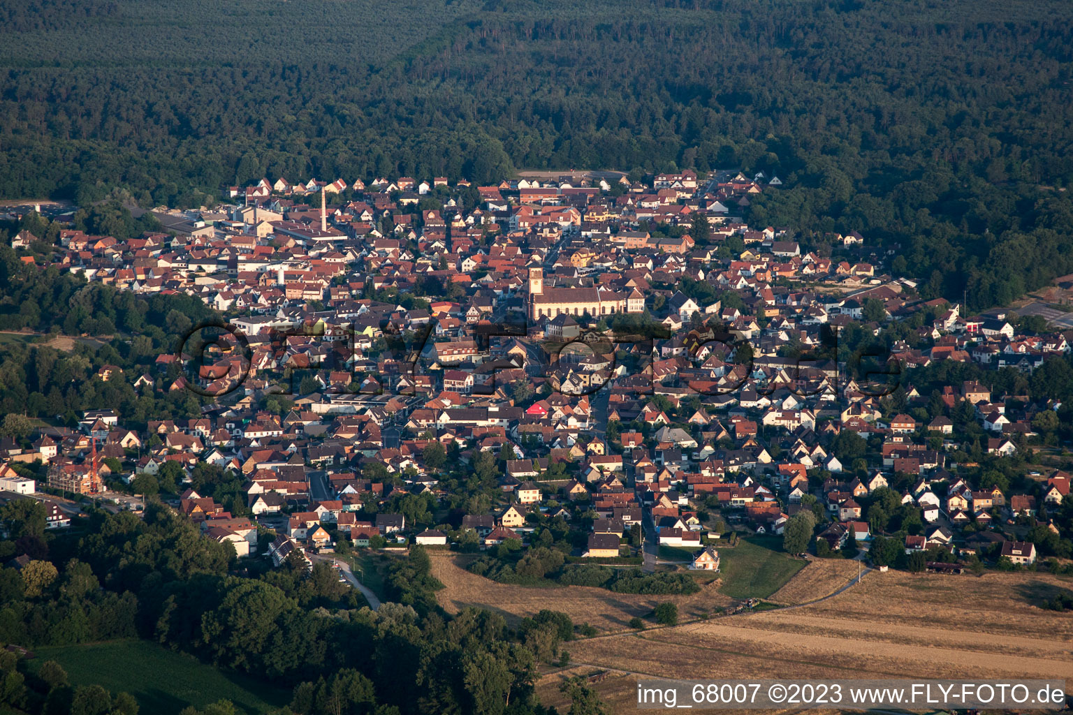 Image drone de Soufflenheim dans le département Bas Rhin, France