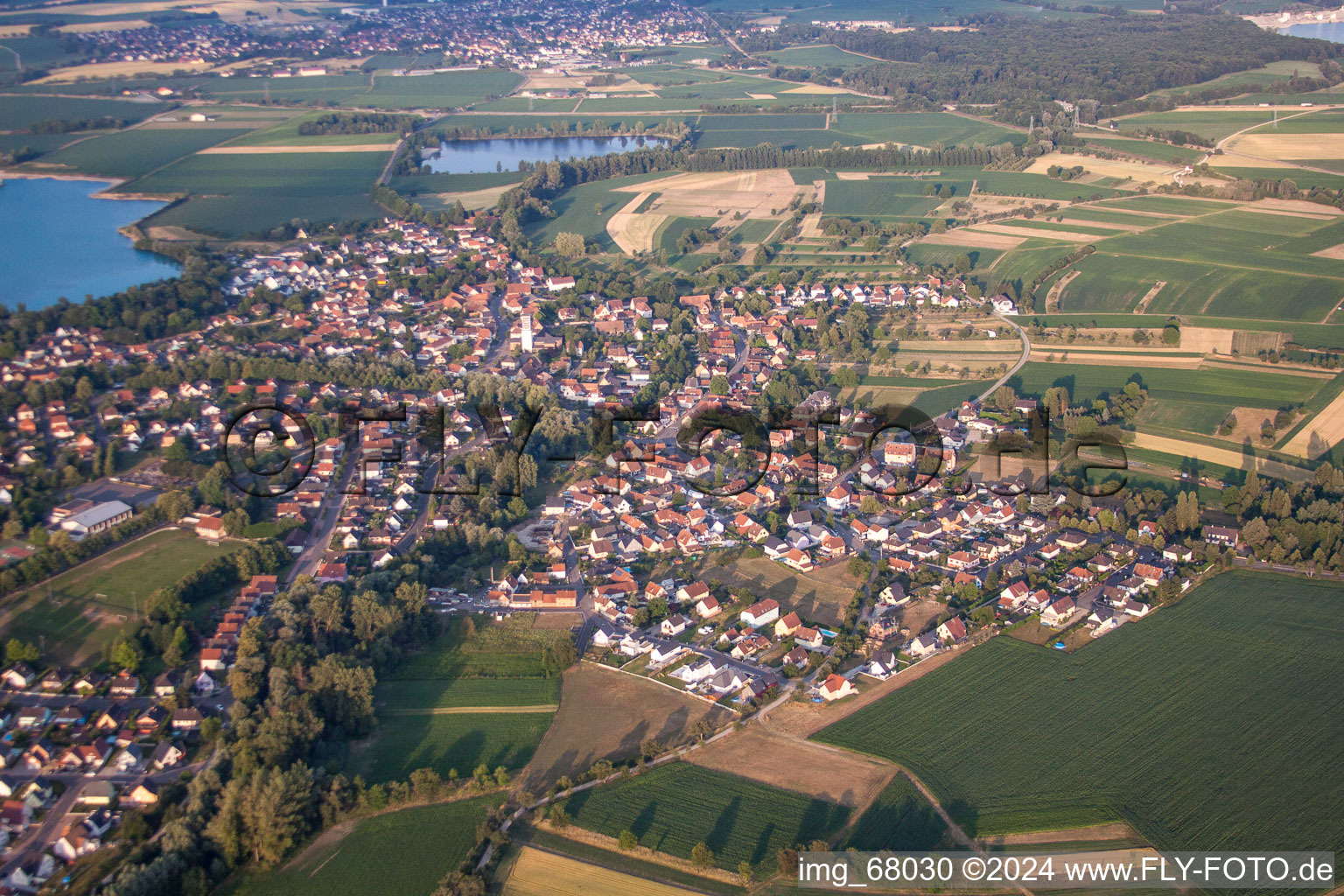 Image drone de Offendorf dans le département Bas Rhin, France