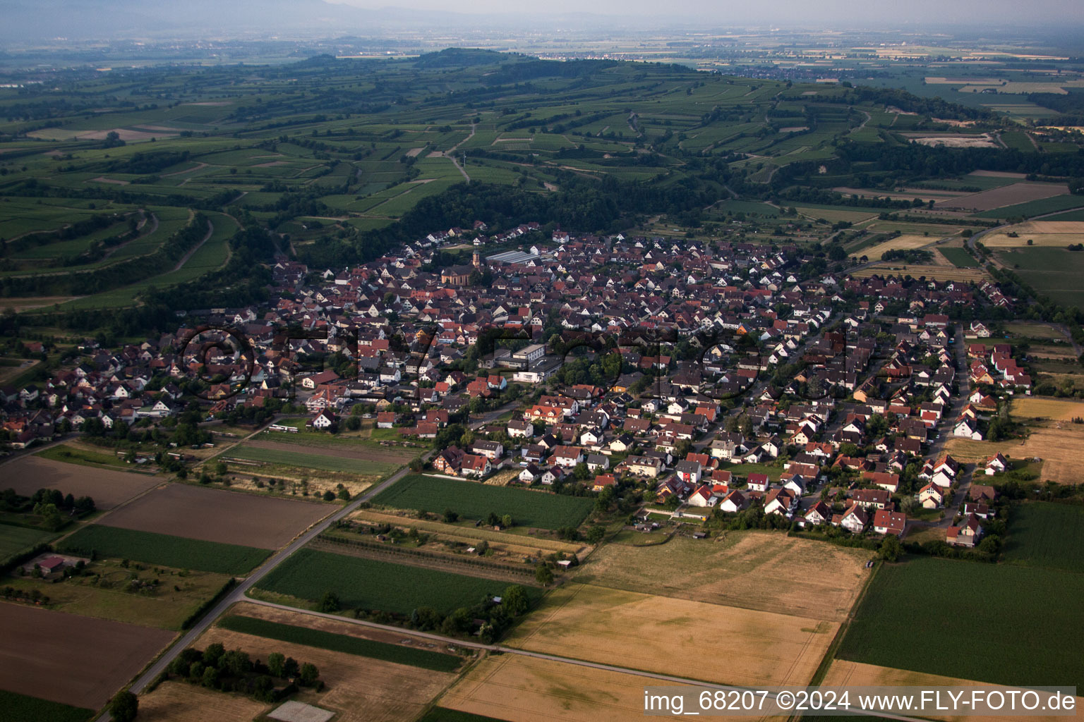 Vue aérienne de Merdingen dans le département Bade-Wurtemberg, Allemagne