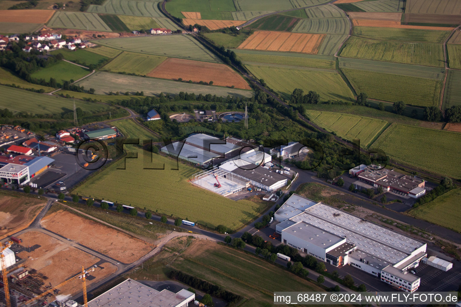 Besges, zone industrielle à Fulda dans le département Hesse, Allemagne d'un drone