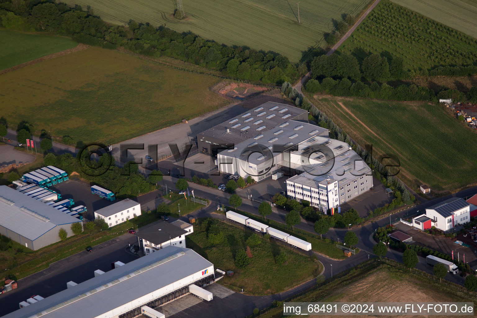 Vue aérienne de Besges, zone industrielle à Fulda dans le département Hesse, Allemagne