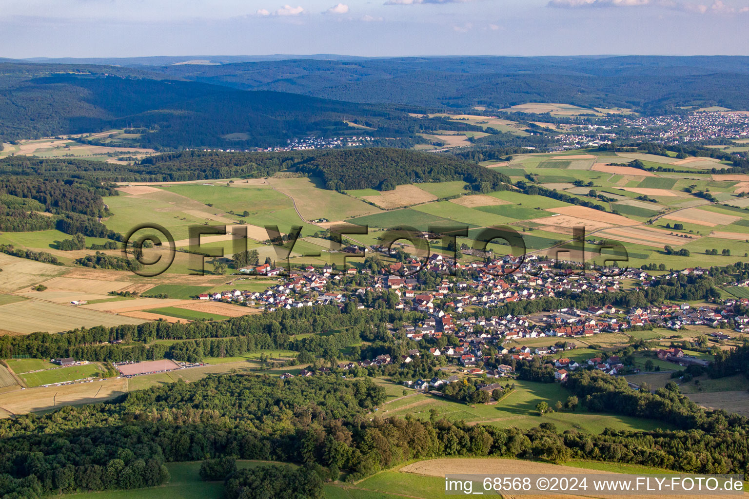 Vue aérienne de Quartier Eckardroth in Bad Soden-Salmünster dans le département Hesse, Allemagne