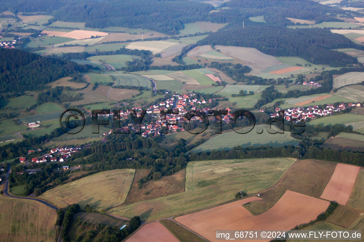 Vue aérienne de Vollmerz dans le département Hesse, Allemagne