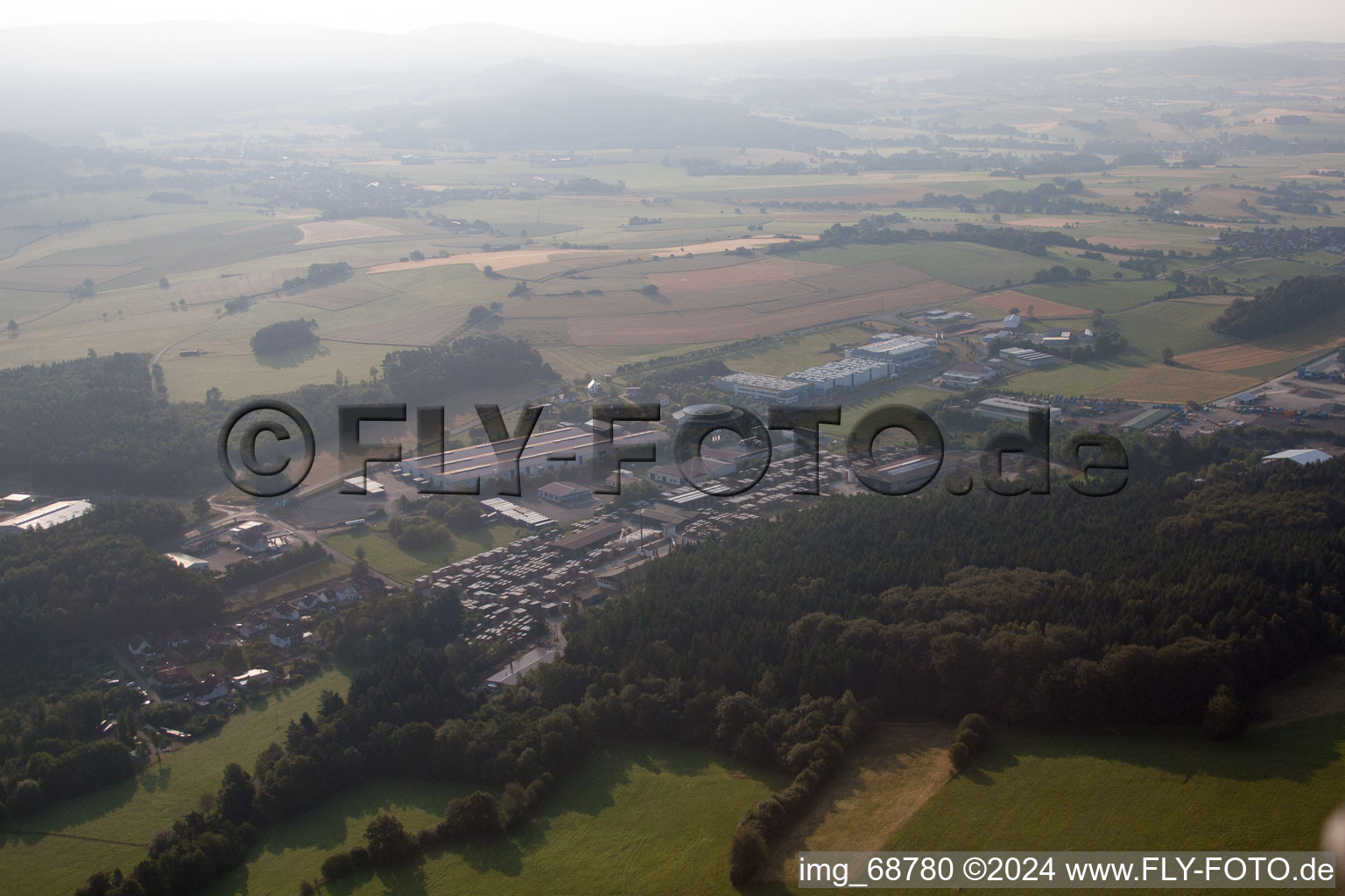 Vue aérienne de Zone industrielle à Buchrasen dans le département Bavière, Allemagne