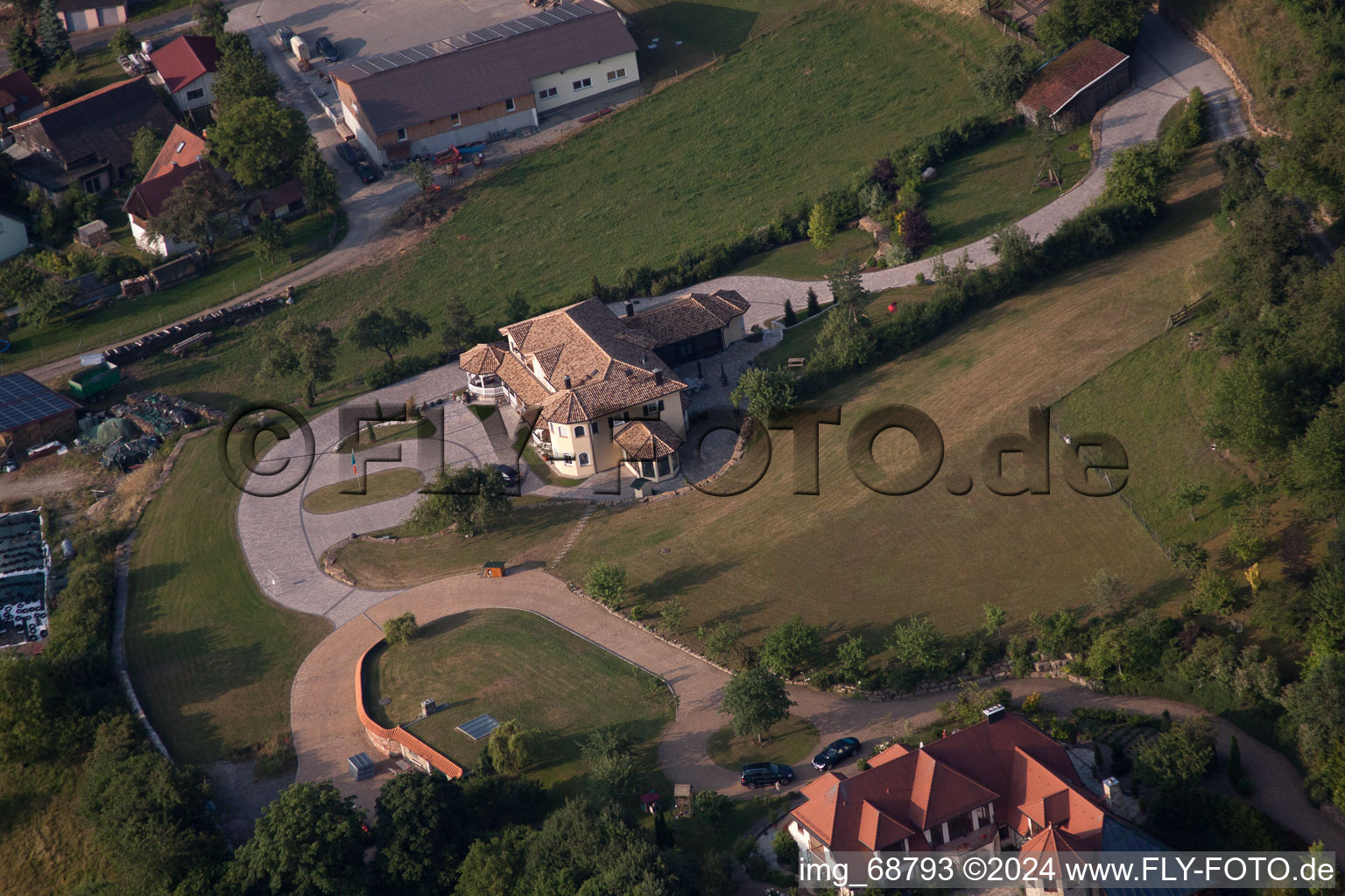 Photographie aérienne de Oberleichtersbach dans le département Bavière, Allemagne