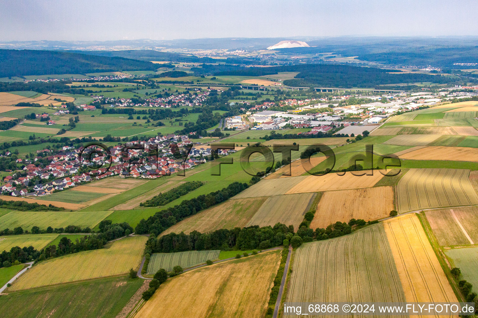 Vue aérienne de Quartier Rönshausen in Eichenzell dans le département Hesse, Allemagne