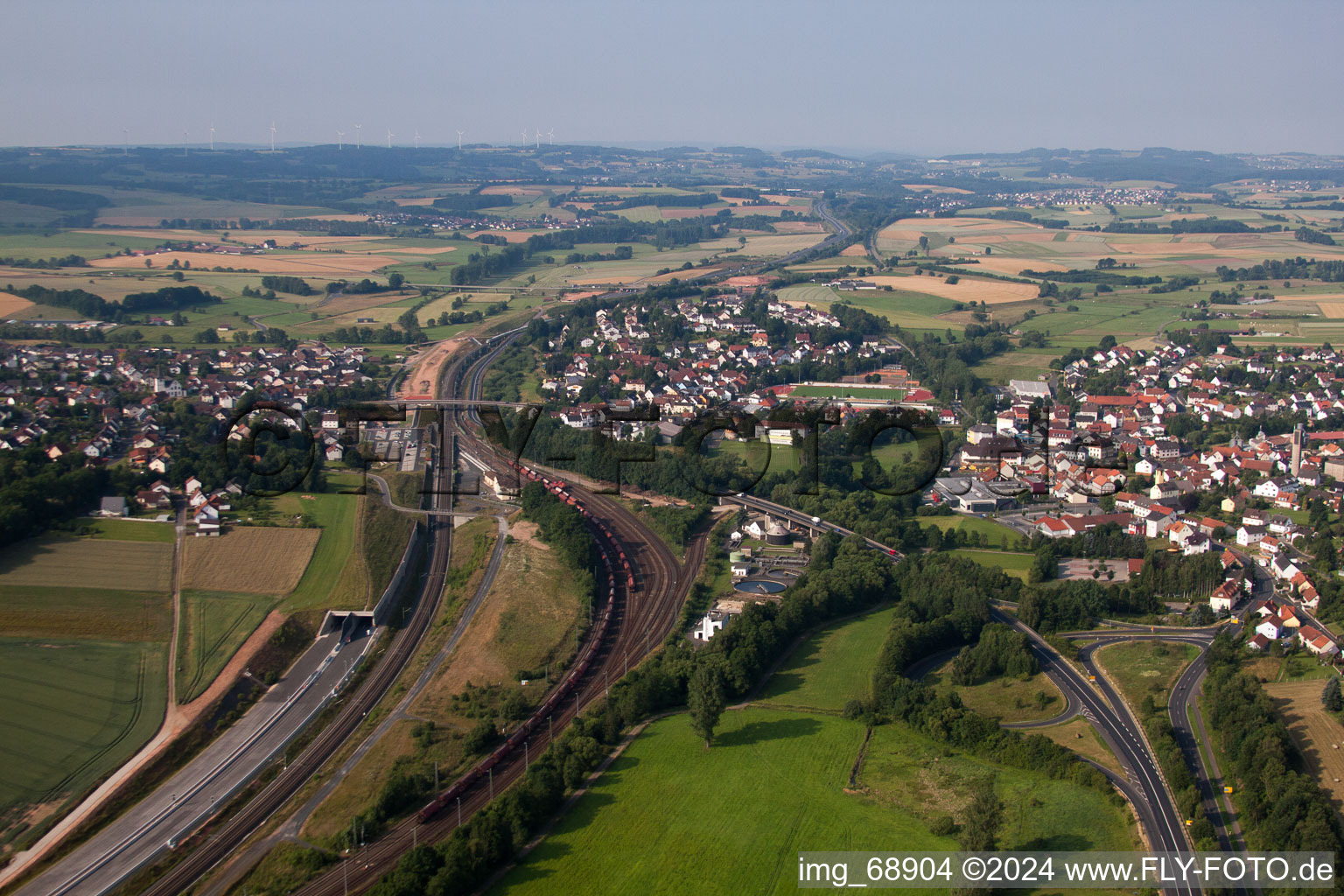 Photographie aérienne de Neuhof dans le département Hesse, Allemagne