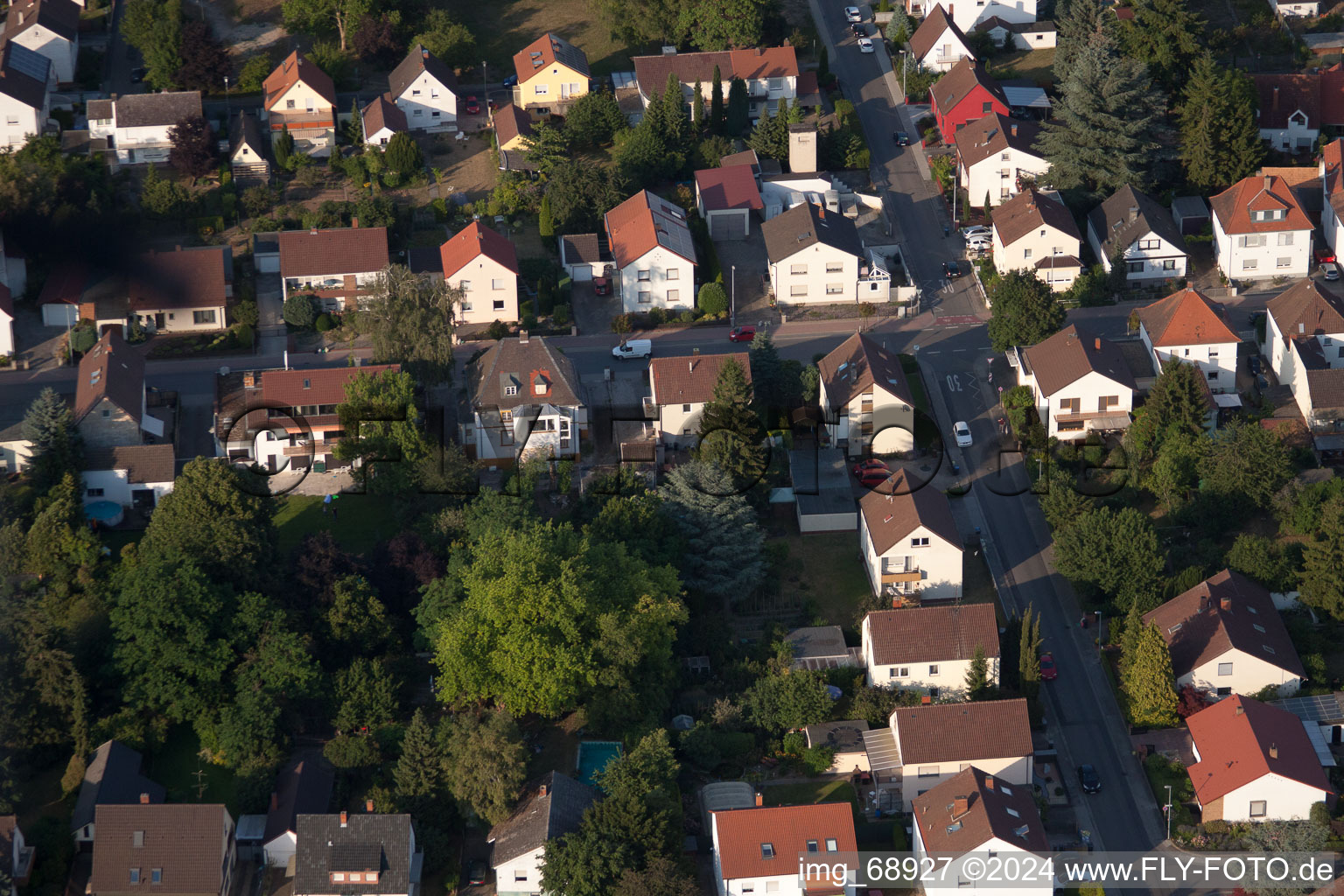 Quartier Dannstadt in Dannstadt-Schauernheim dans le département Rhénanie-Palatinat, Allemagne depuis l'avion