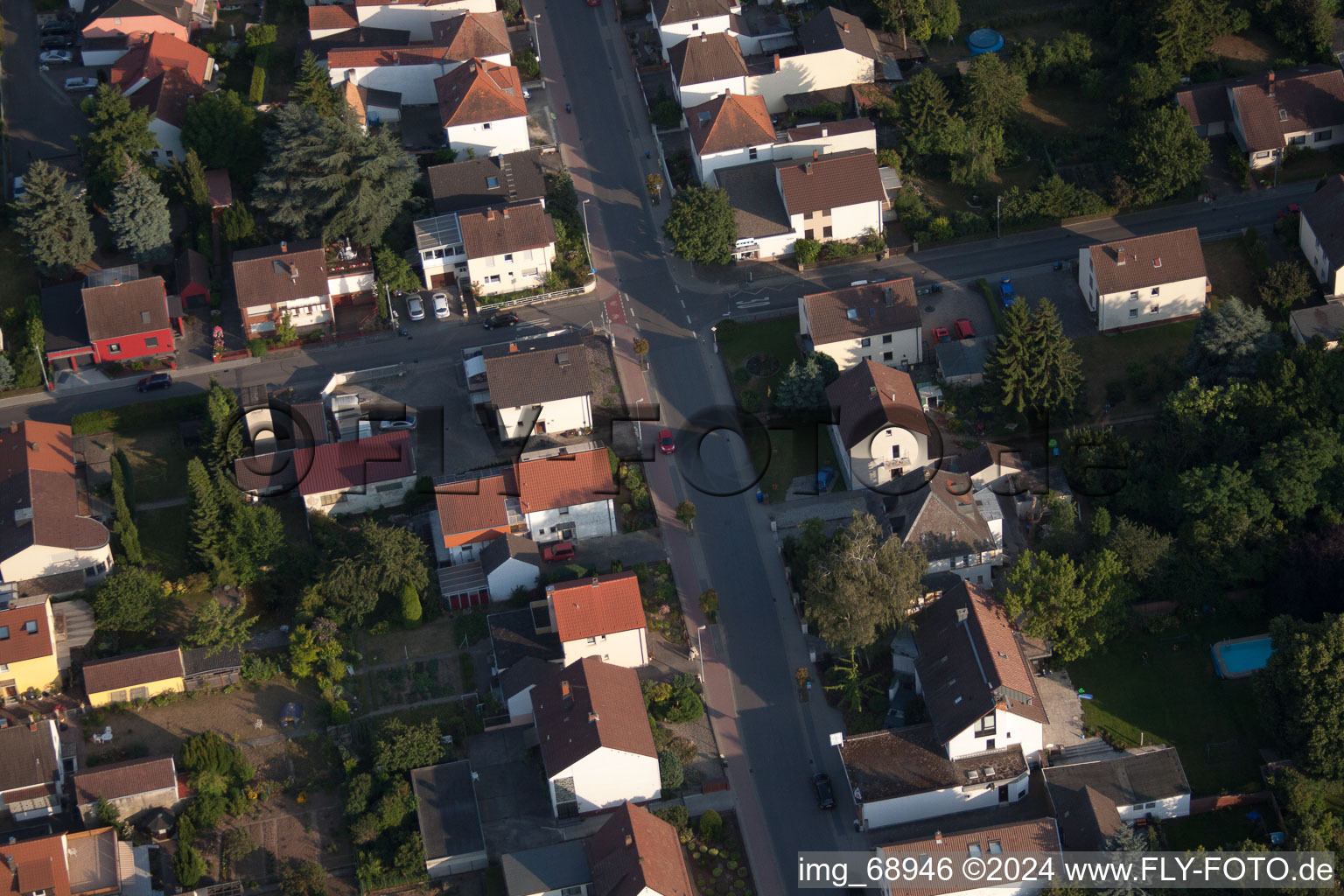 Quartier Dannstadt in Dannstadt-Schauernheim dans le département Rhénanie-Palatinat, Allemagne depuis l'avion