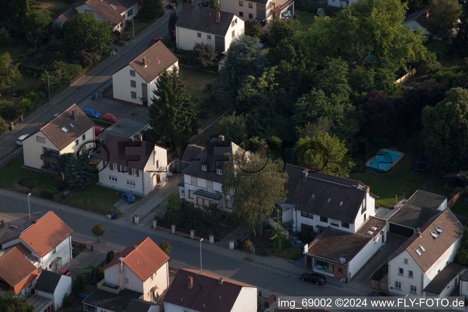 Quartier Dannstadt in Dannstadt-Schauernheim dans le département Rhénanie-Palatinat, Allemagne vue d'en haut