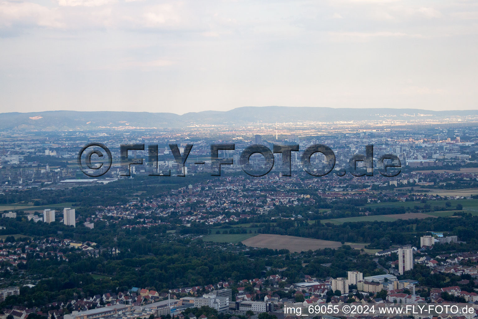 Quartier Edigheim in Ludwigshafen am Rhein dans le département Rhénanie-Palatinat, Allemagne vue d'en haut