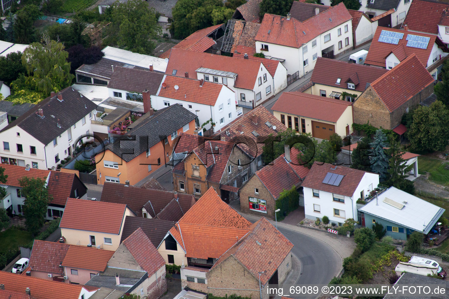 Quartier Bobenheim in Bobenheim-Roxheim dans le département Rhénanie-Palatinat, Allemagne hors des airs