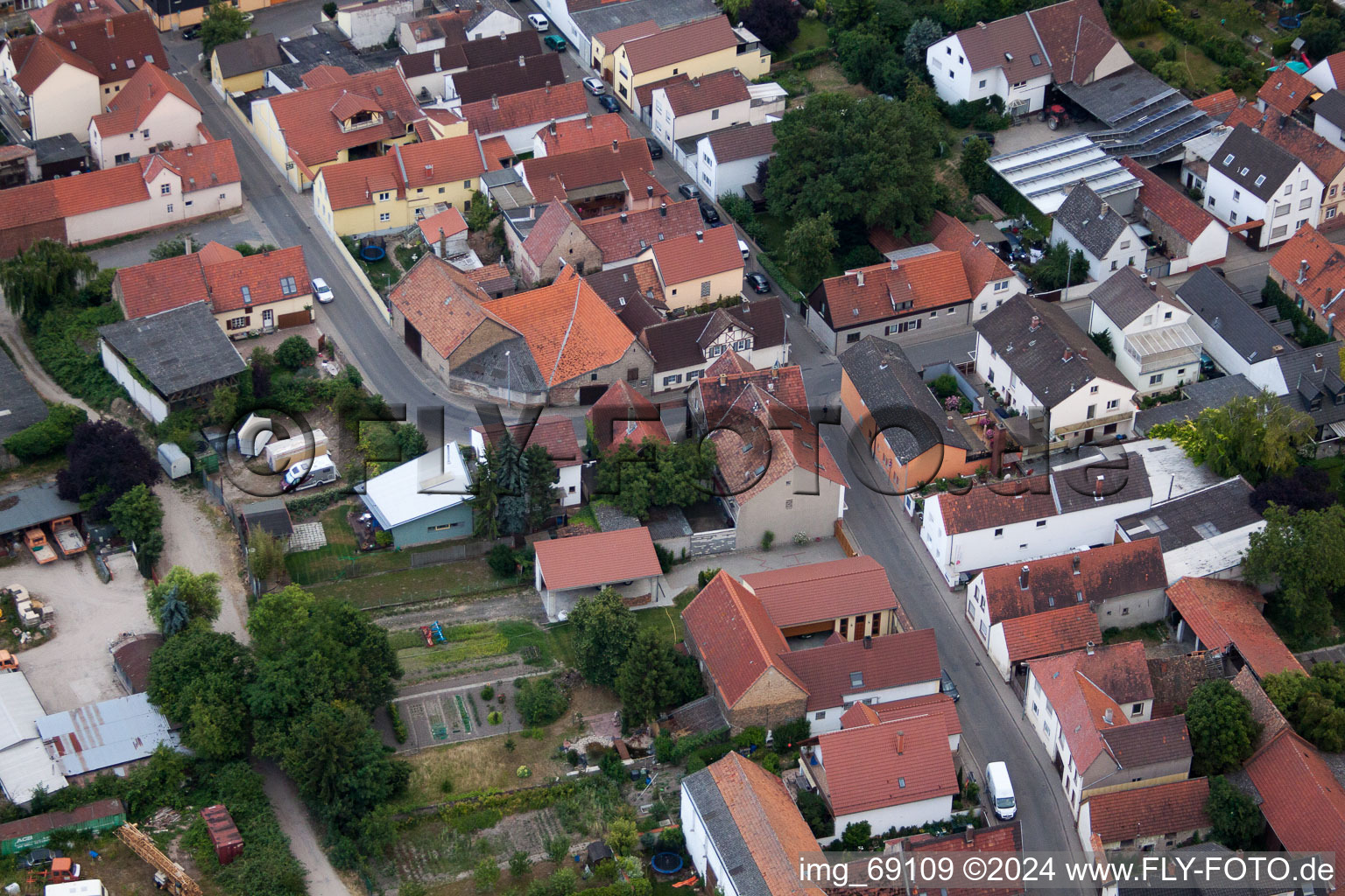 Vue oblique de Quartier Bobenheim in Bobenheim-Roxheim dans le département Rhénanie-Palatinat, Allemagne