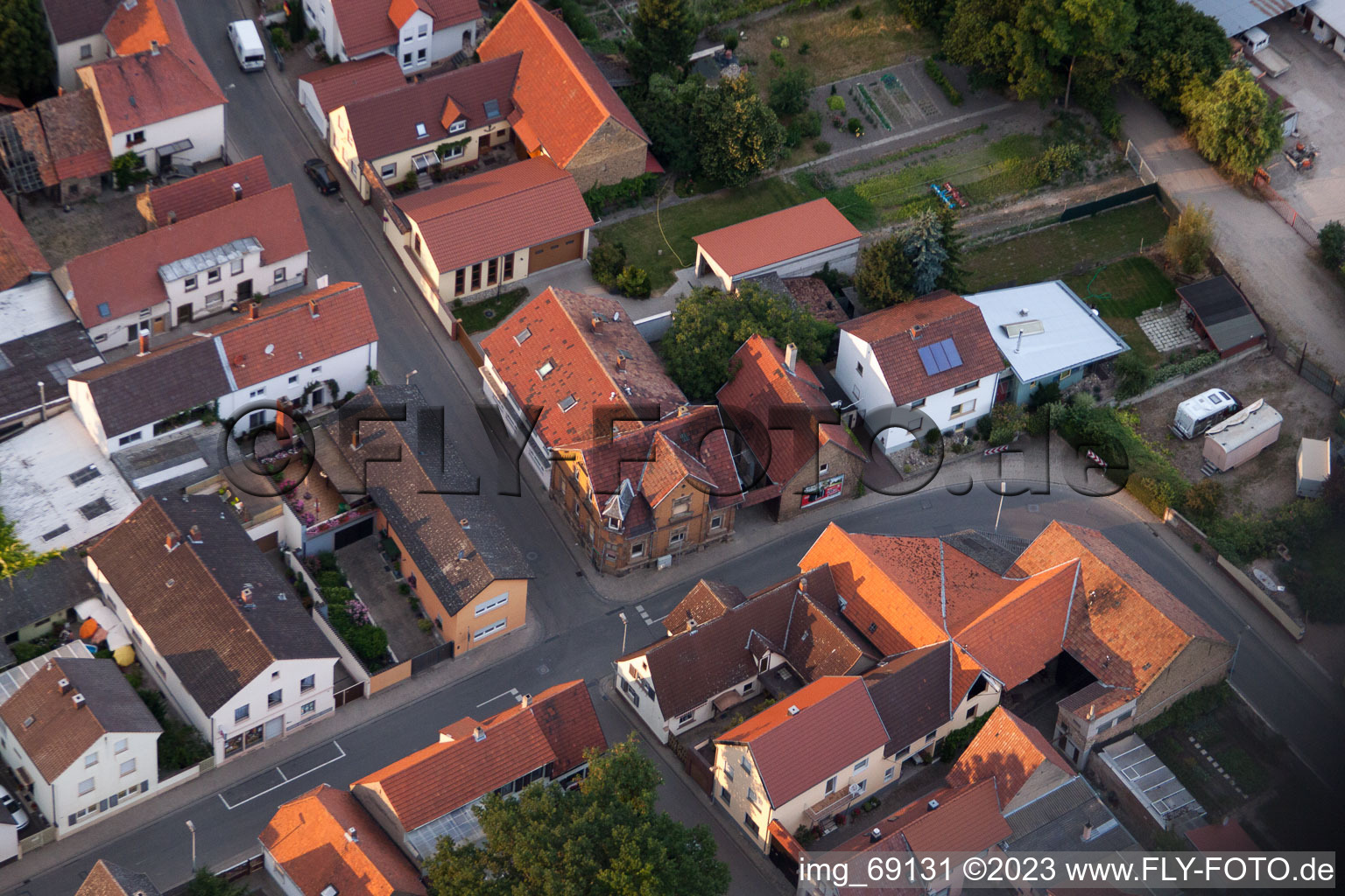 Vue aérienne de Quartier Bobenheim in Bobenheim-Roxheim dans le département Rhénanie-Palatinat, Allemagne